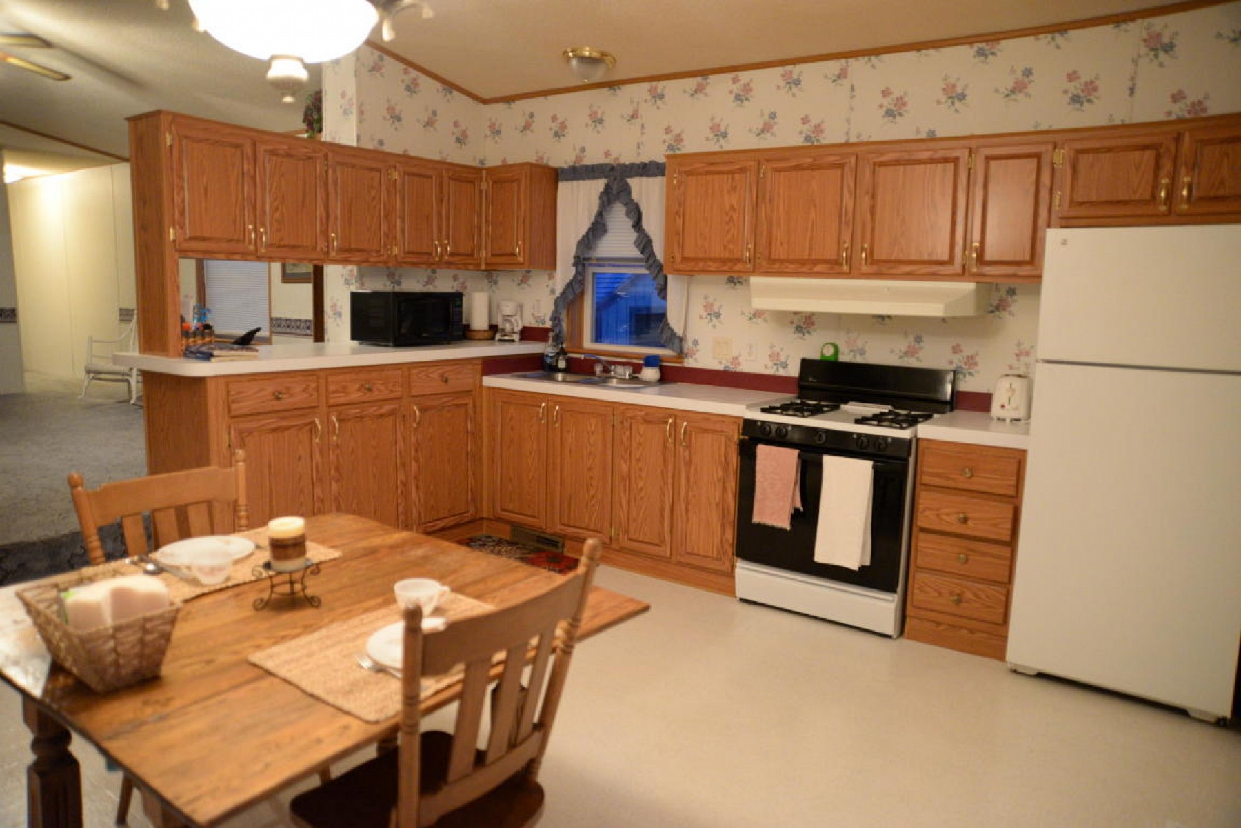 206 Broadway Street S, Aurora, SD 57002