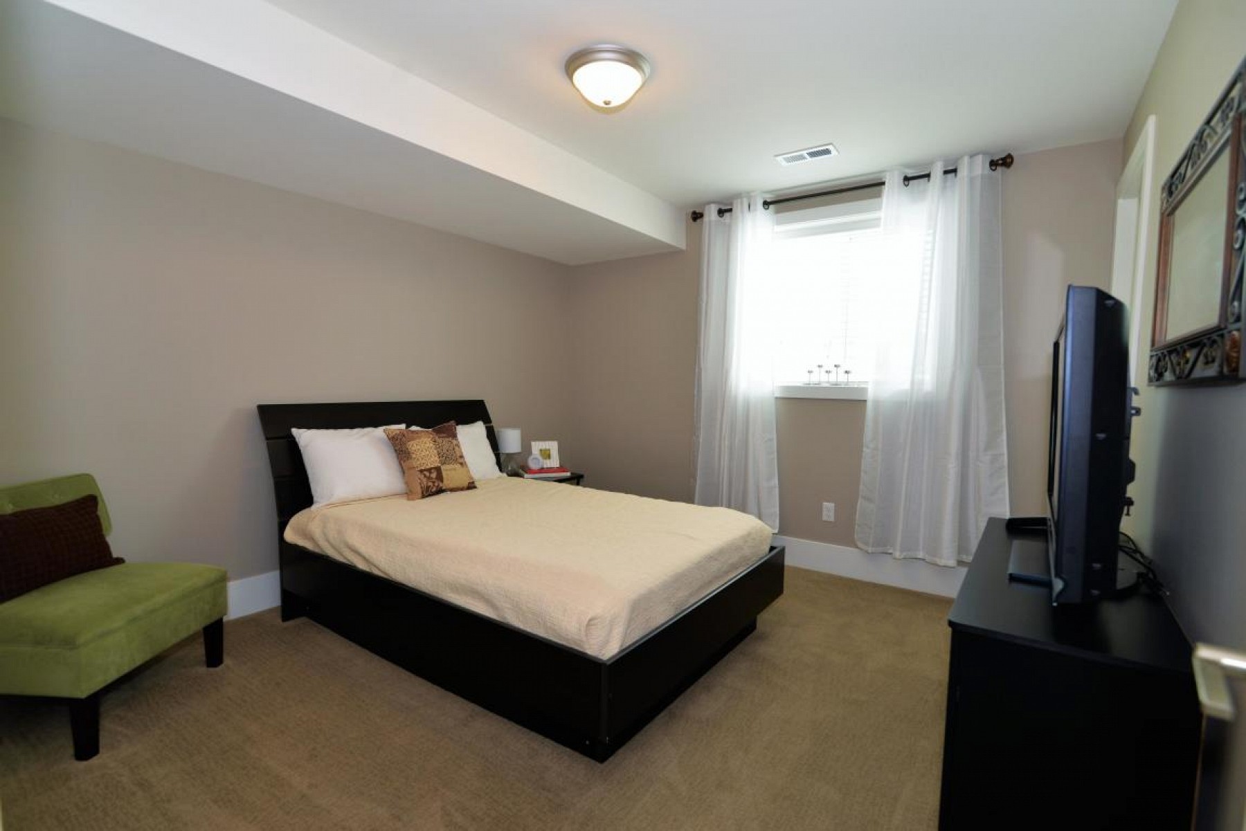 1833 Windermere Way, Brookings, SD 57006