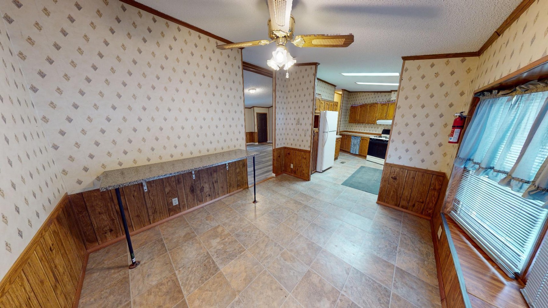 521 12th Street S, Brookings, SD 57006