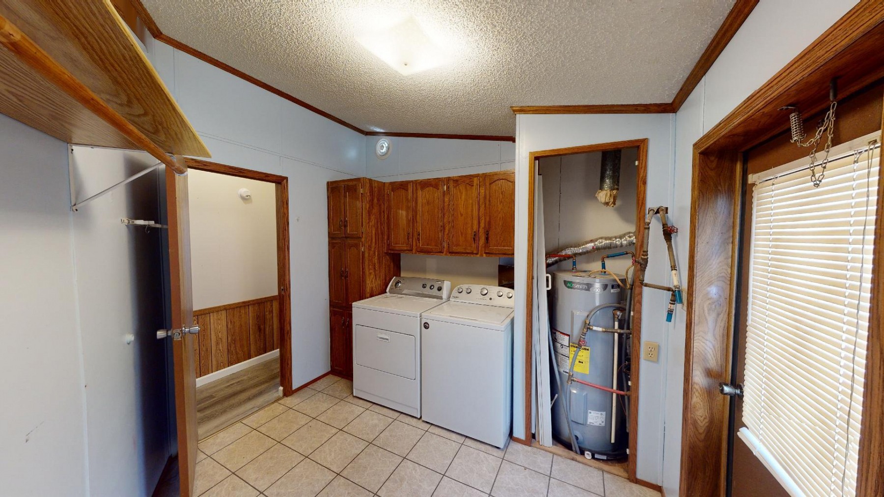 521 12th Street S, Brookings, SD 57006