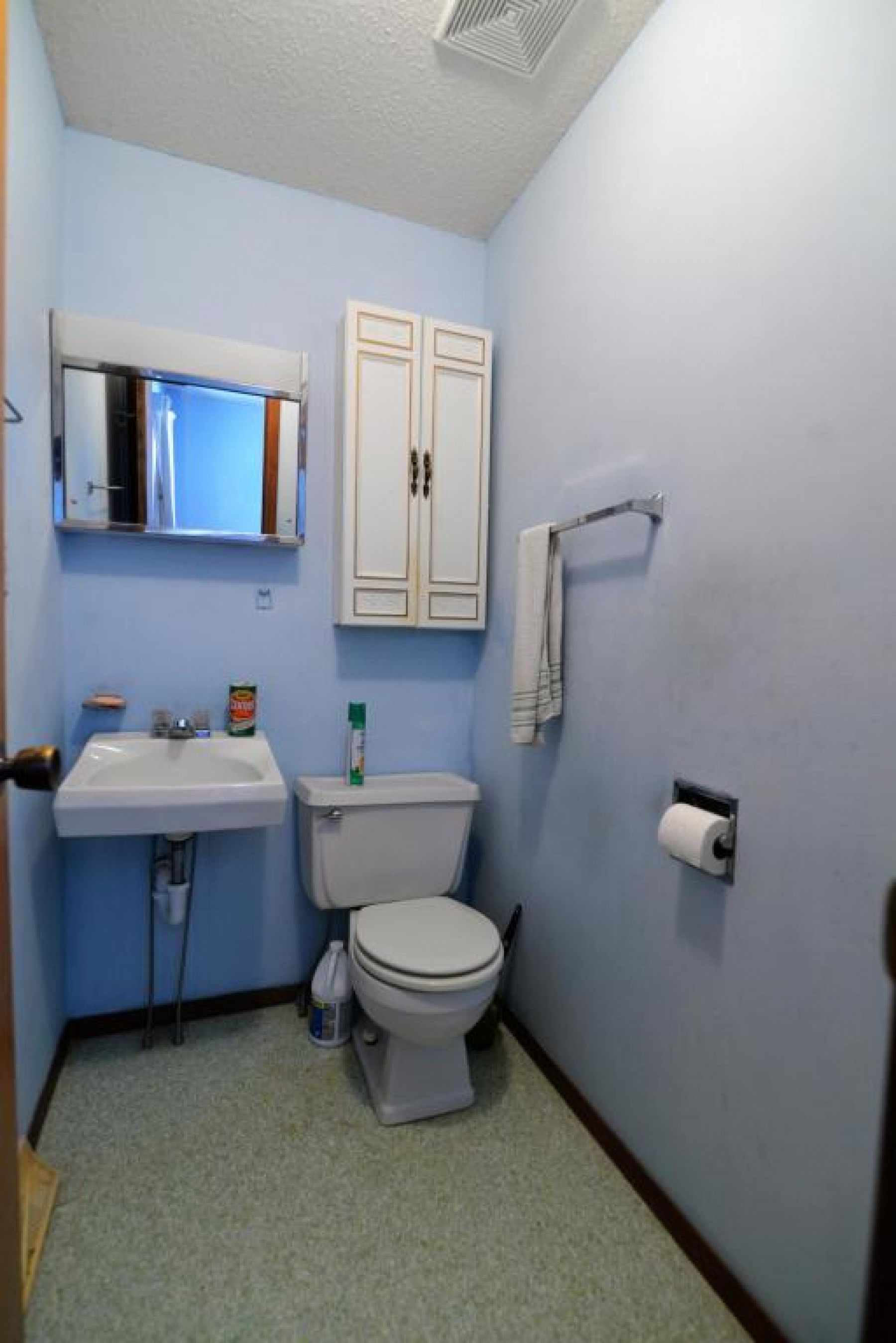 523 Dakota Avenue, Volga, SD 57071