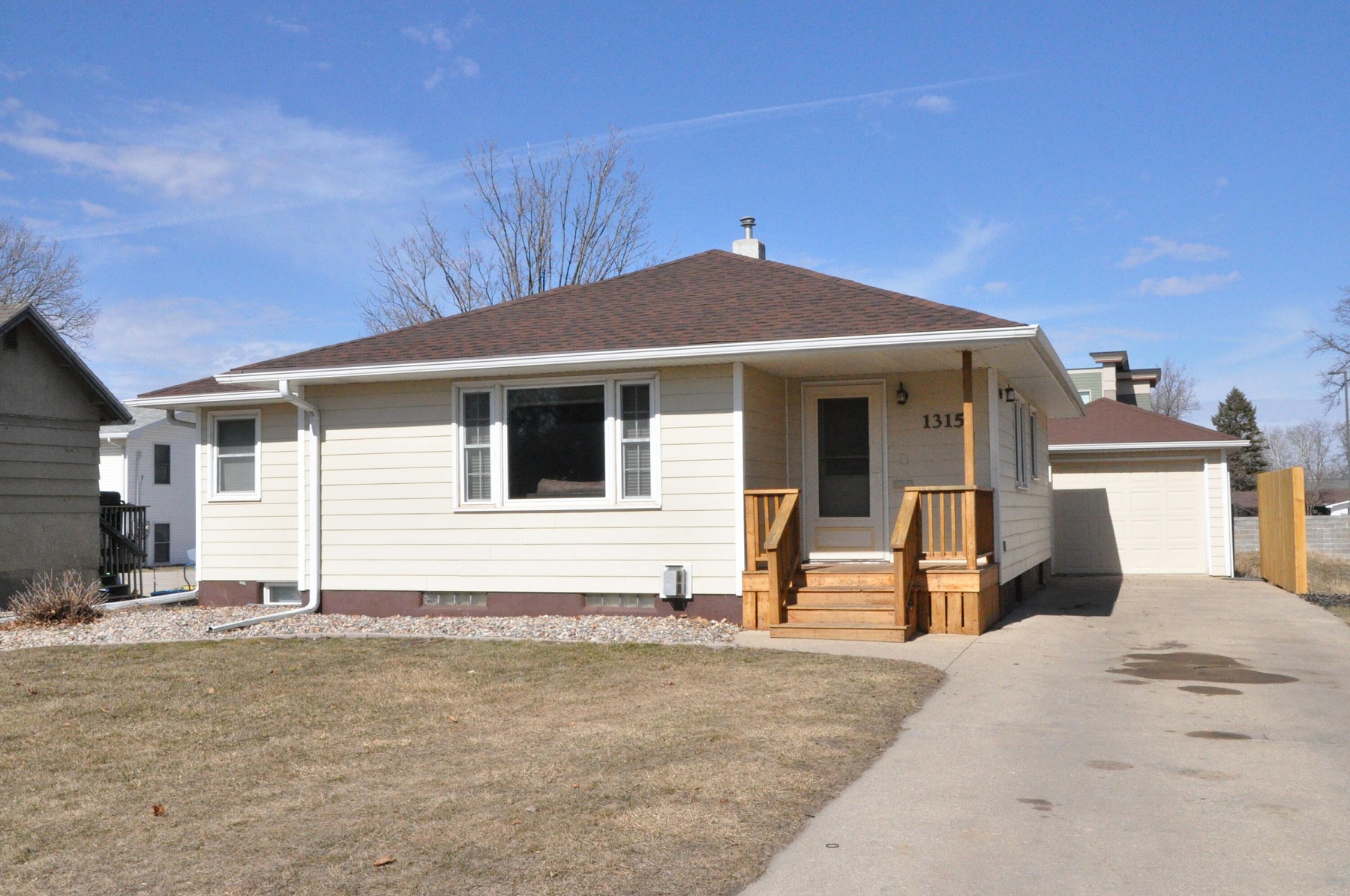 1315 5th Street, Brookings, SD 57006
