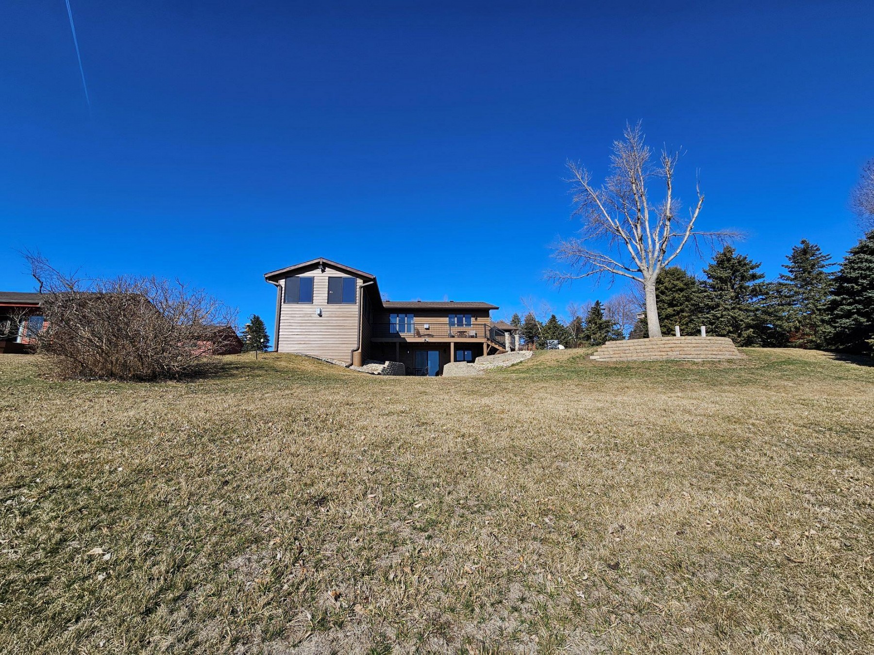 155 Dakota Shores Place, Hendricks, MN 56136