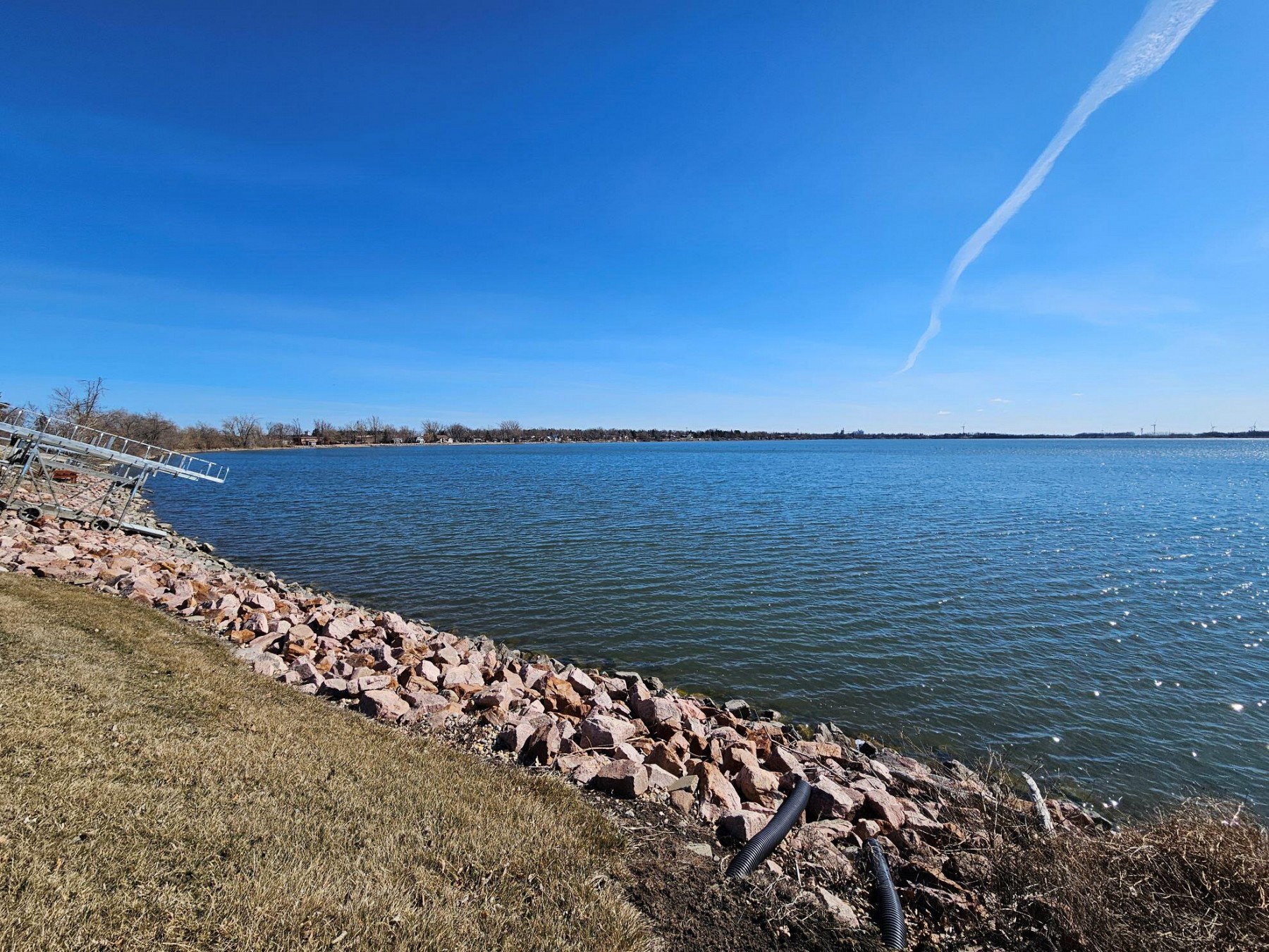 155 Dakota Shores Place, Hendricks, MN 56136