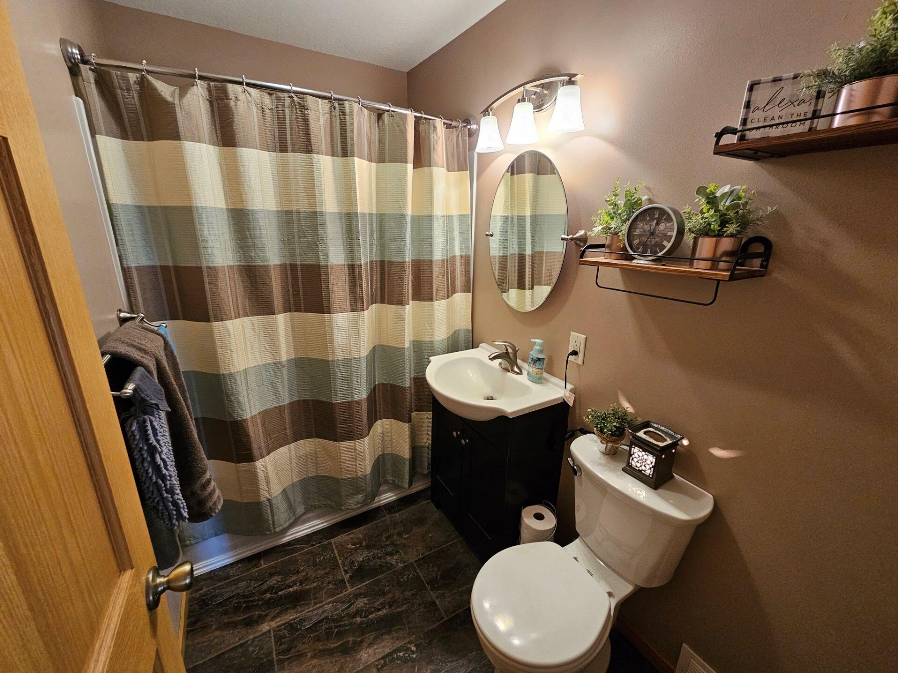 211 58th Avenue, Brookings, SD 57006