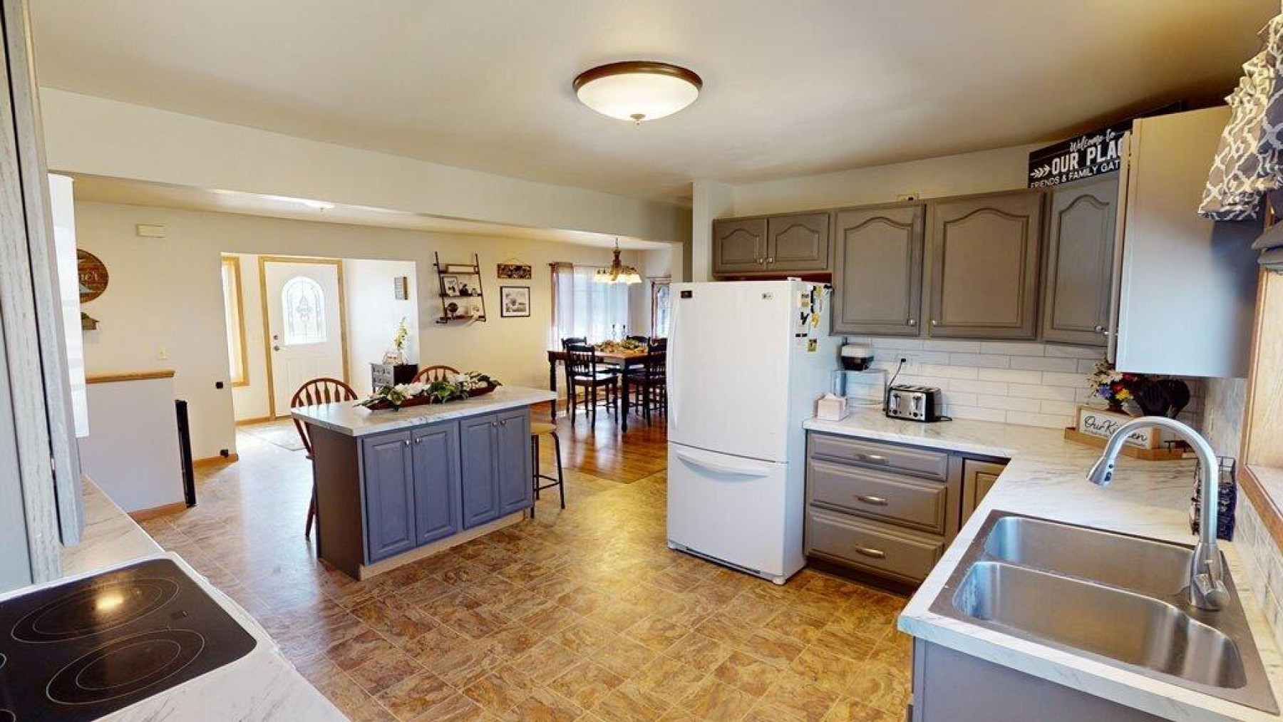 211 58th Avenue, Brookings, SD 57006