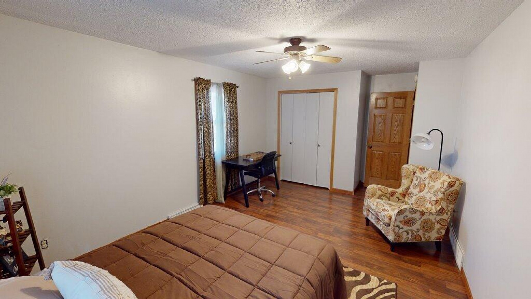 211 58th Avenue, Brookings, SD 57006