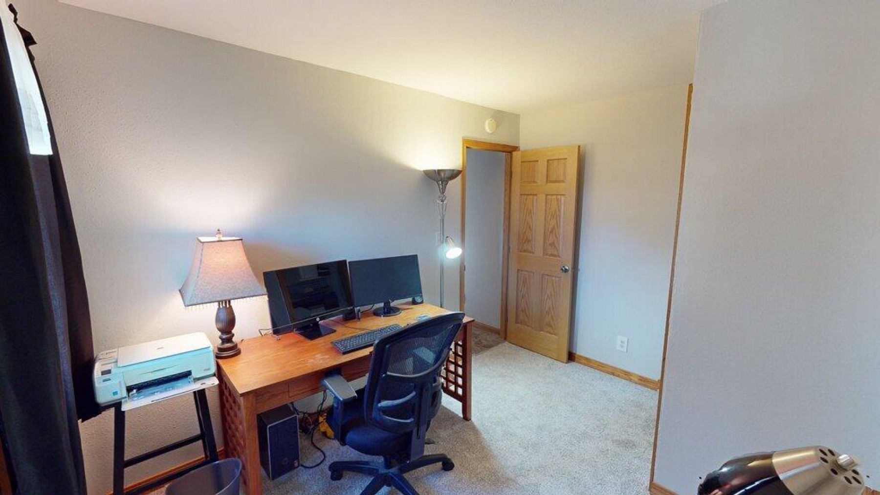 211 58th Avenue, Brookings, SD 57006