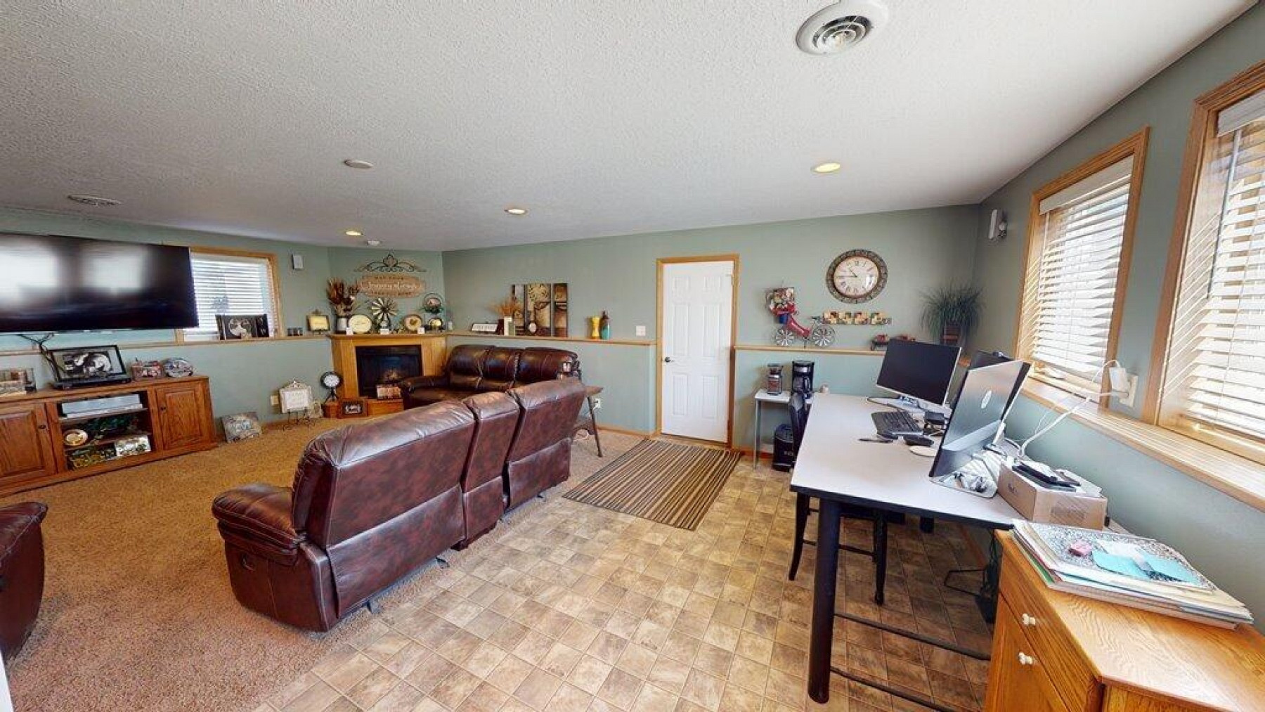 211 58th Avenue, Brookings, SD 57006