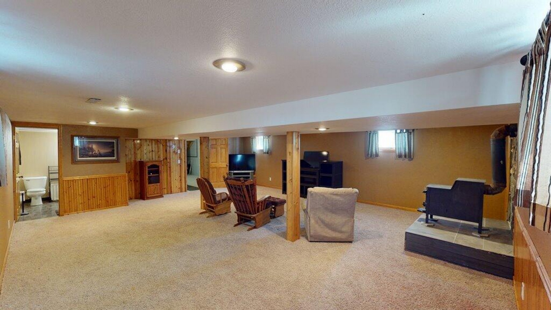 211 58th Avenue, Brookings, SD 57006