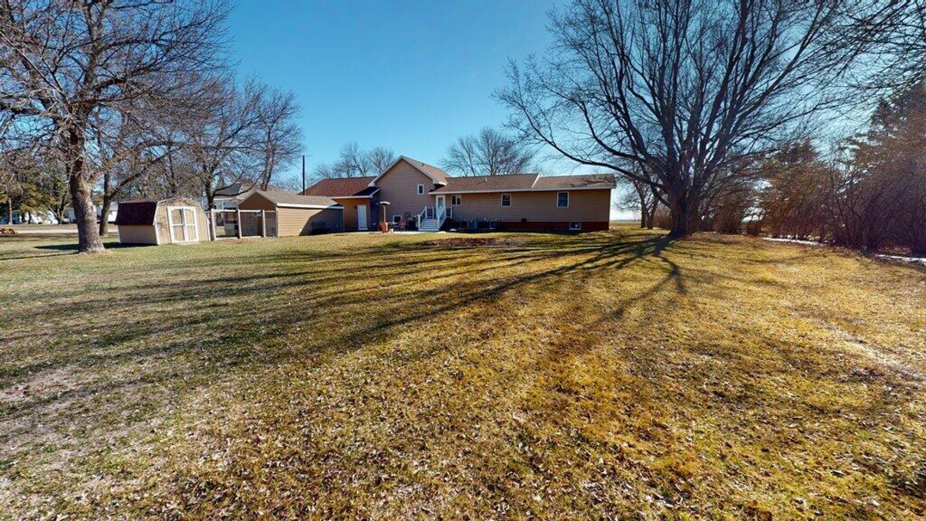 211 58th Avenue, Brookings, SD 57006