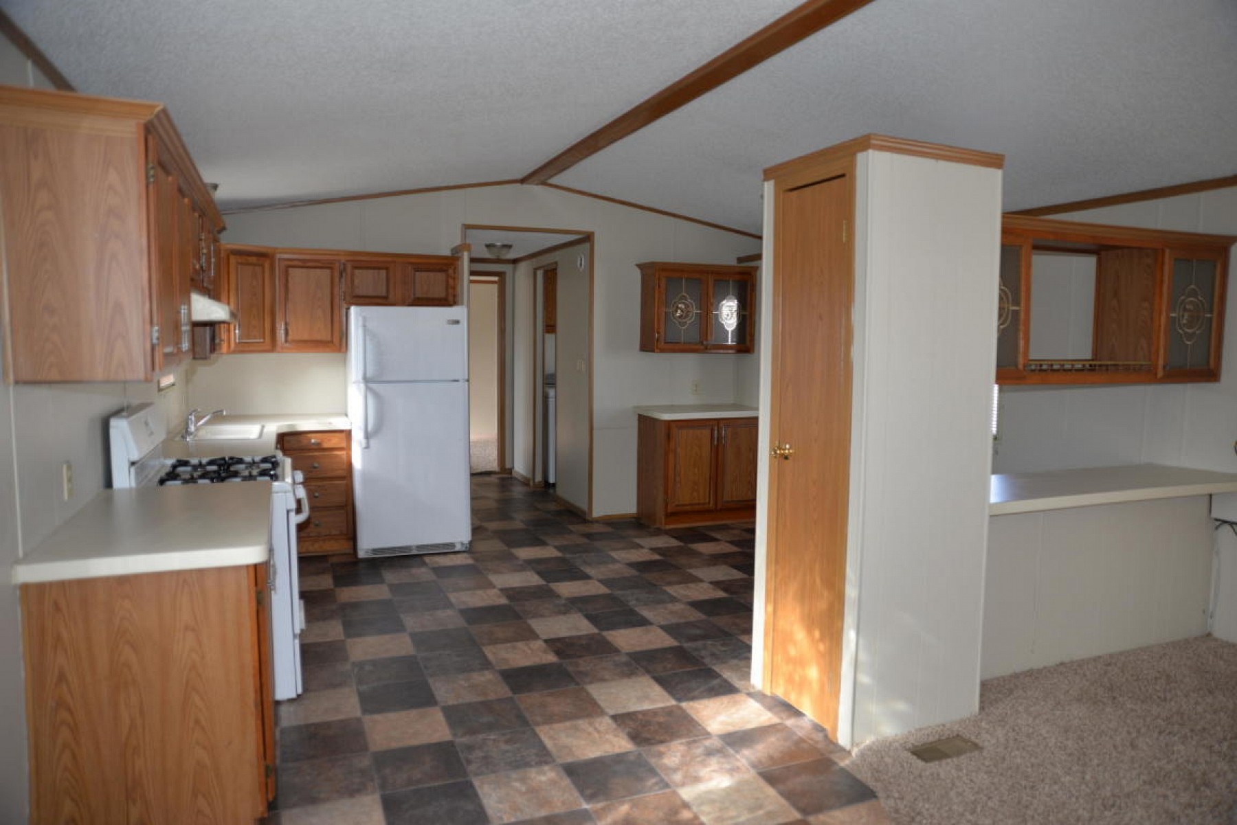 600 5th Avenue, Brookings, SD 57006