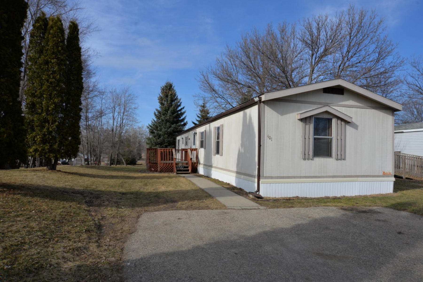 600 5th Avenue, Brookings, SD 57006