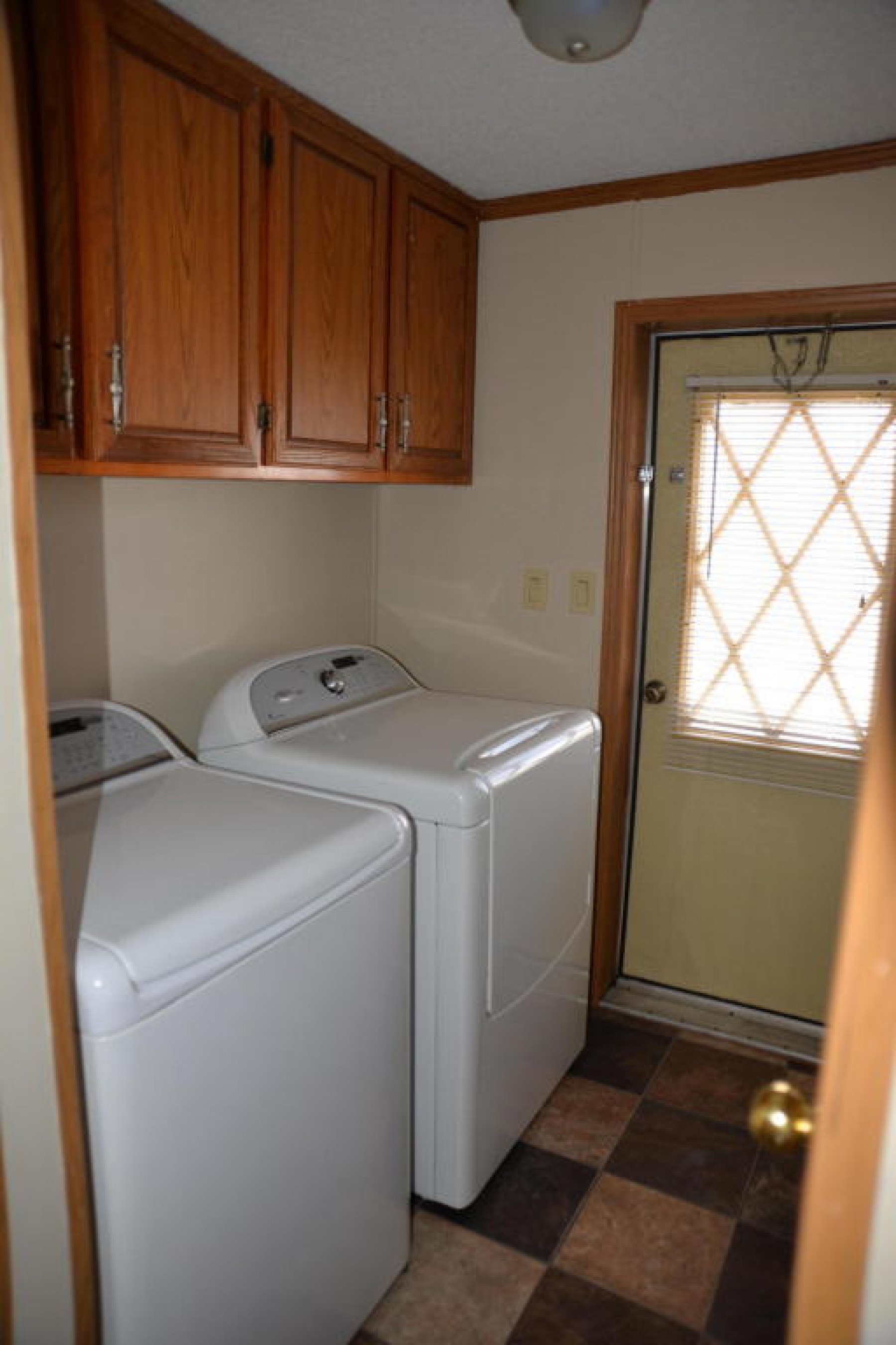 600 5th Avenue, Brookings, SD 57006