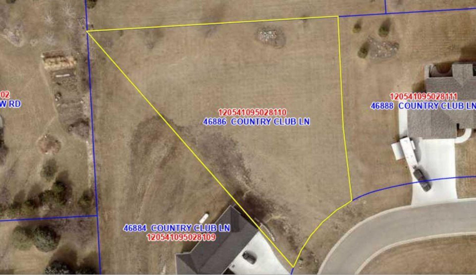 L10, B1 Country Club  Estates, Brookings, SD 57006