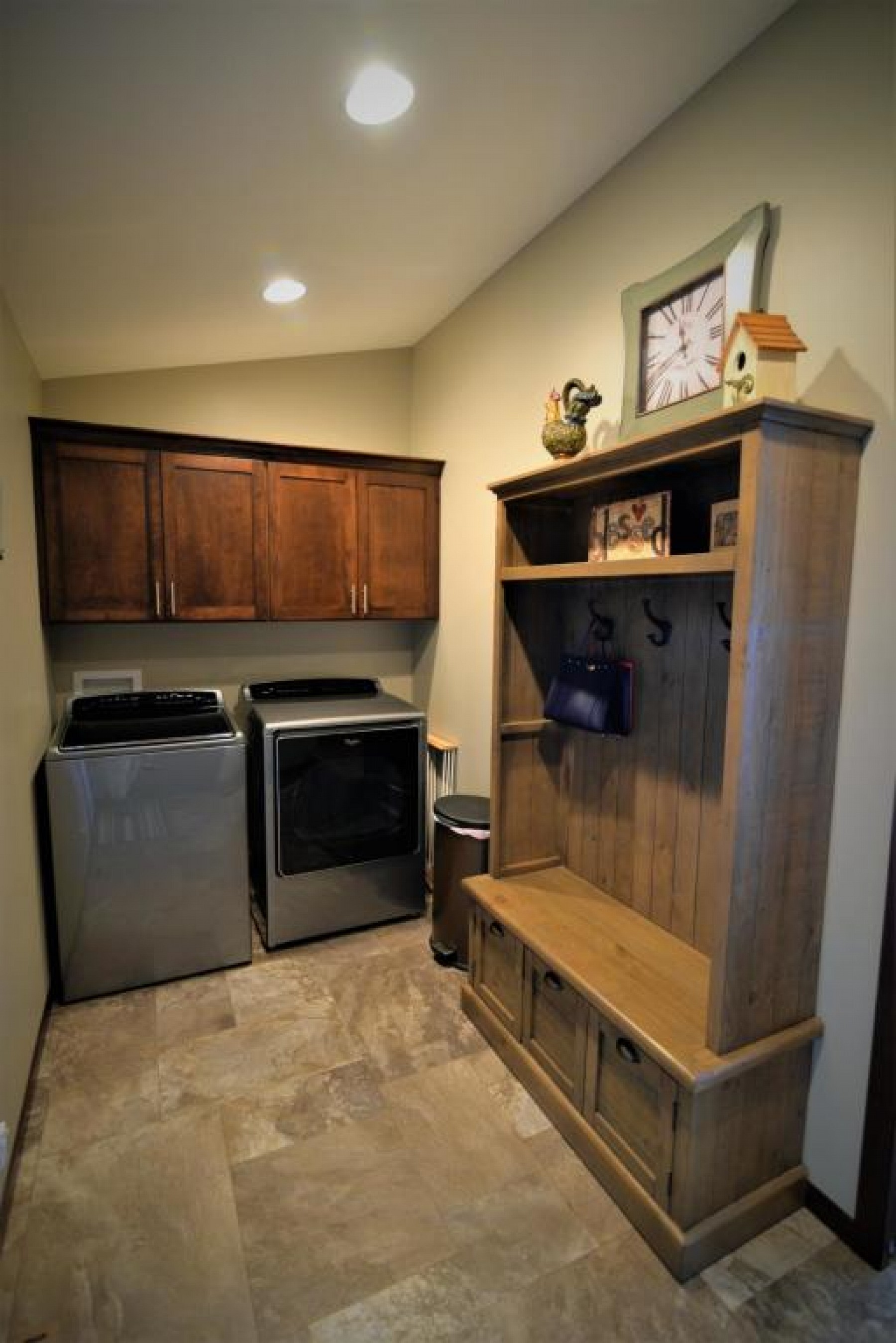 201 Blue Bell Drive, Brookings, SD 57006