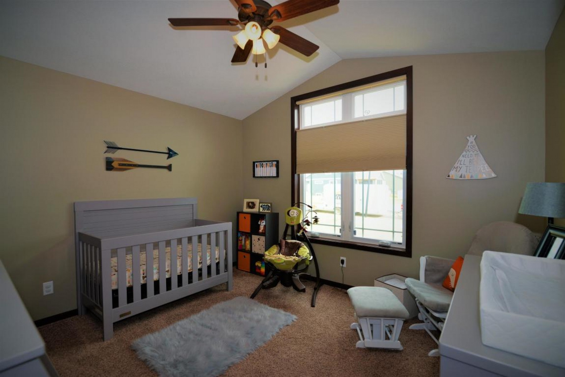 201 Blue Bell Drive, Brookings, SD 57006