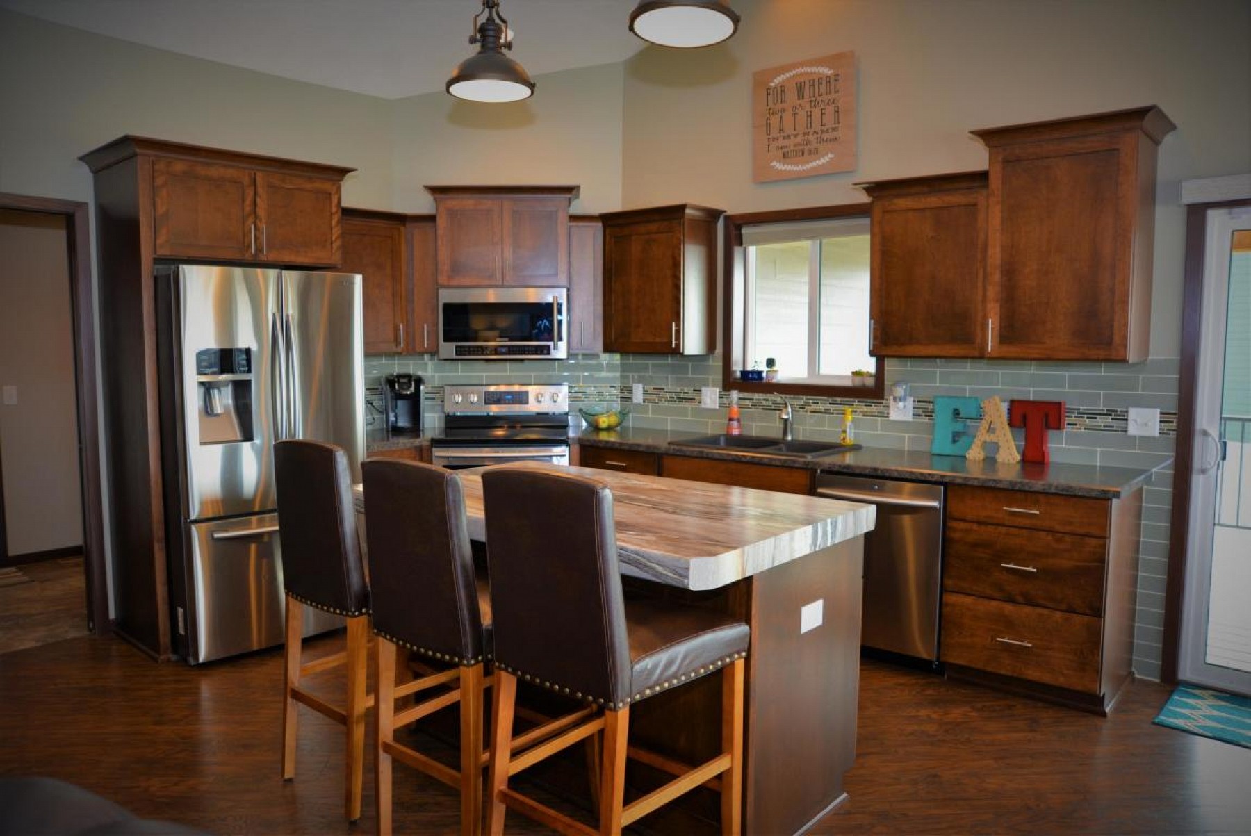 201 Blue Bell Drive, Brookings, SD 57006