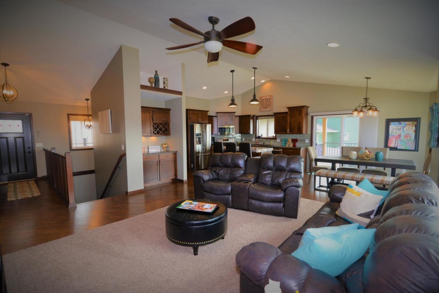 201 Blue Bell Drive, Brookings, SD 57006