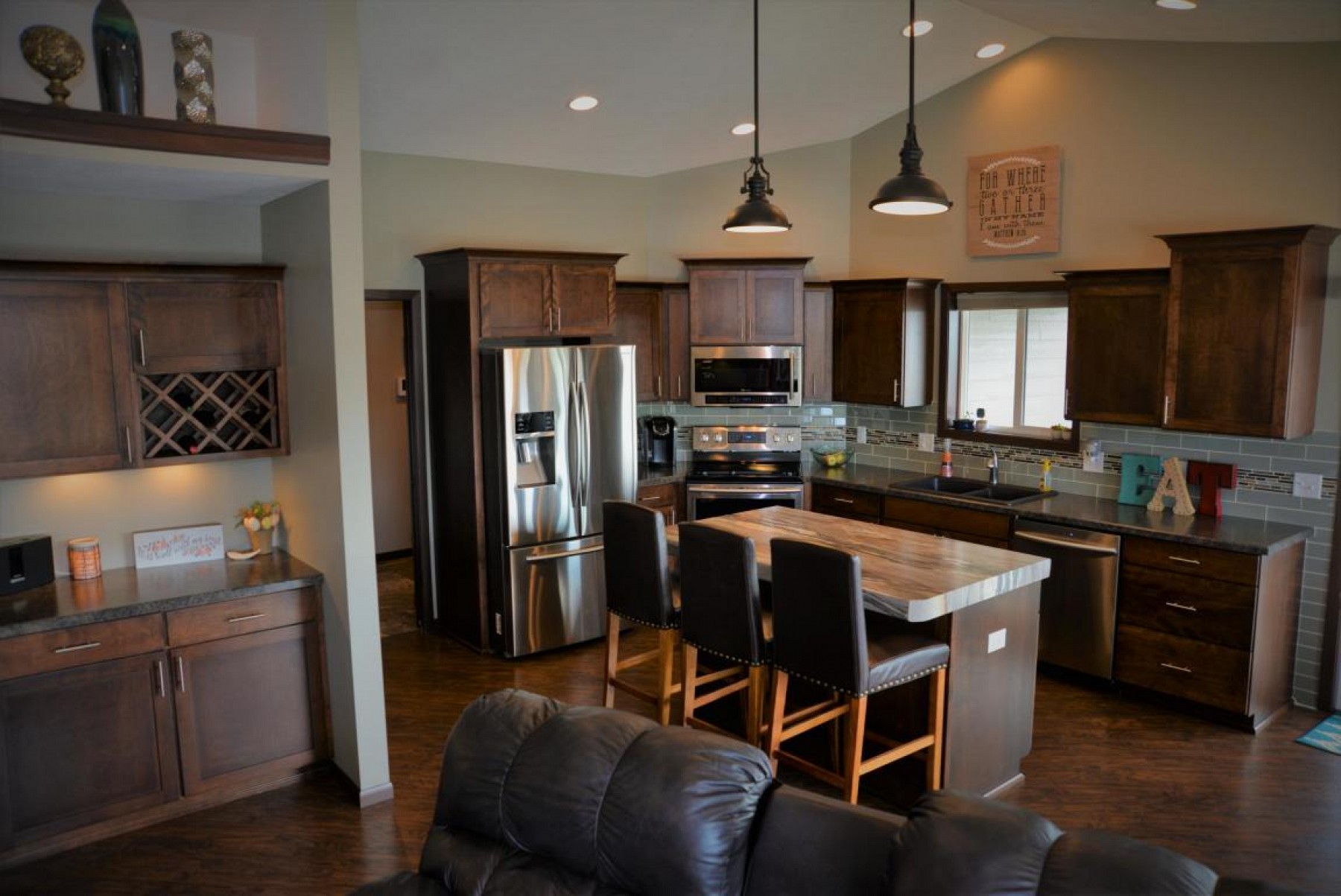 201 Blue Bell Drive, Brookings, SD 57006