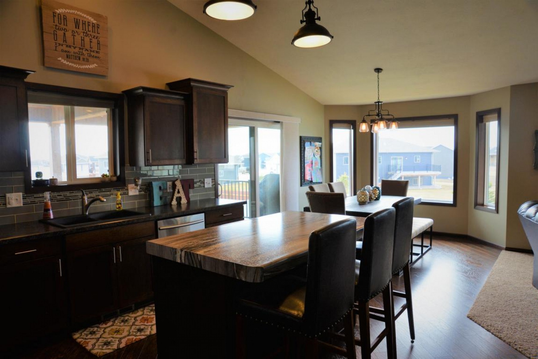 201 Blue Bell Drive, Brookings, SD 57006