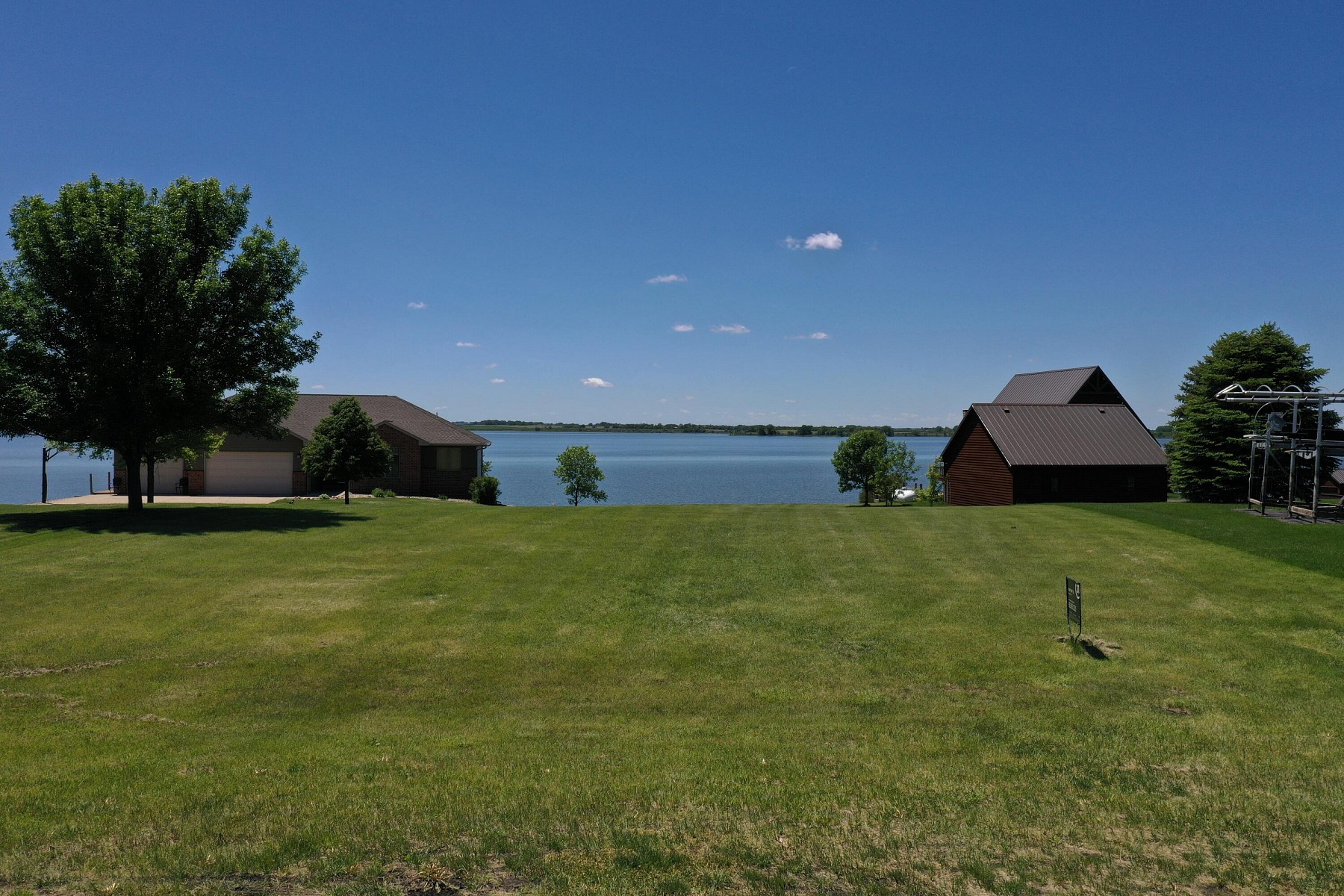 54 Northbay Dr, Arlington, SD 57212