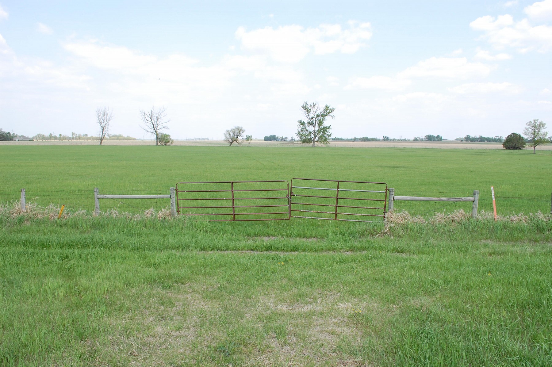 2214 US-14 Highway, Brookings, SD 57006