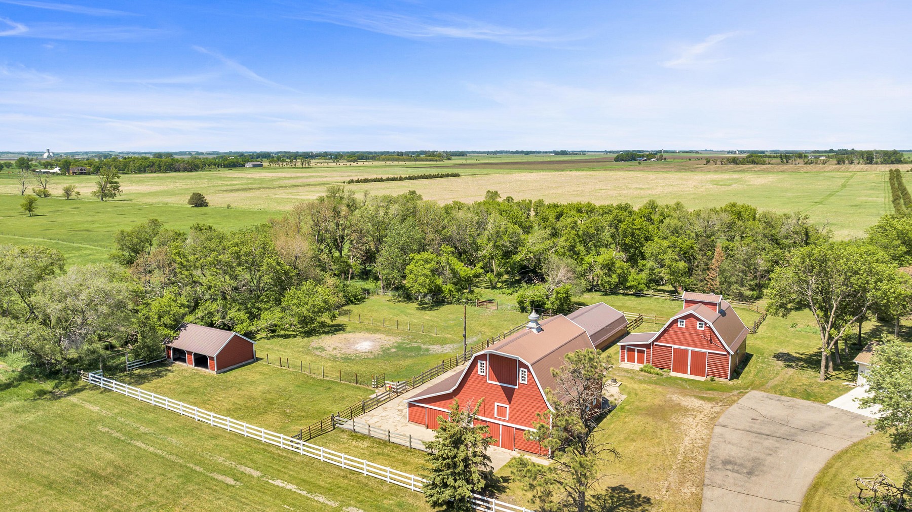 2214 US-14 Highway, Brookings, SD 57006