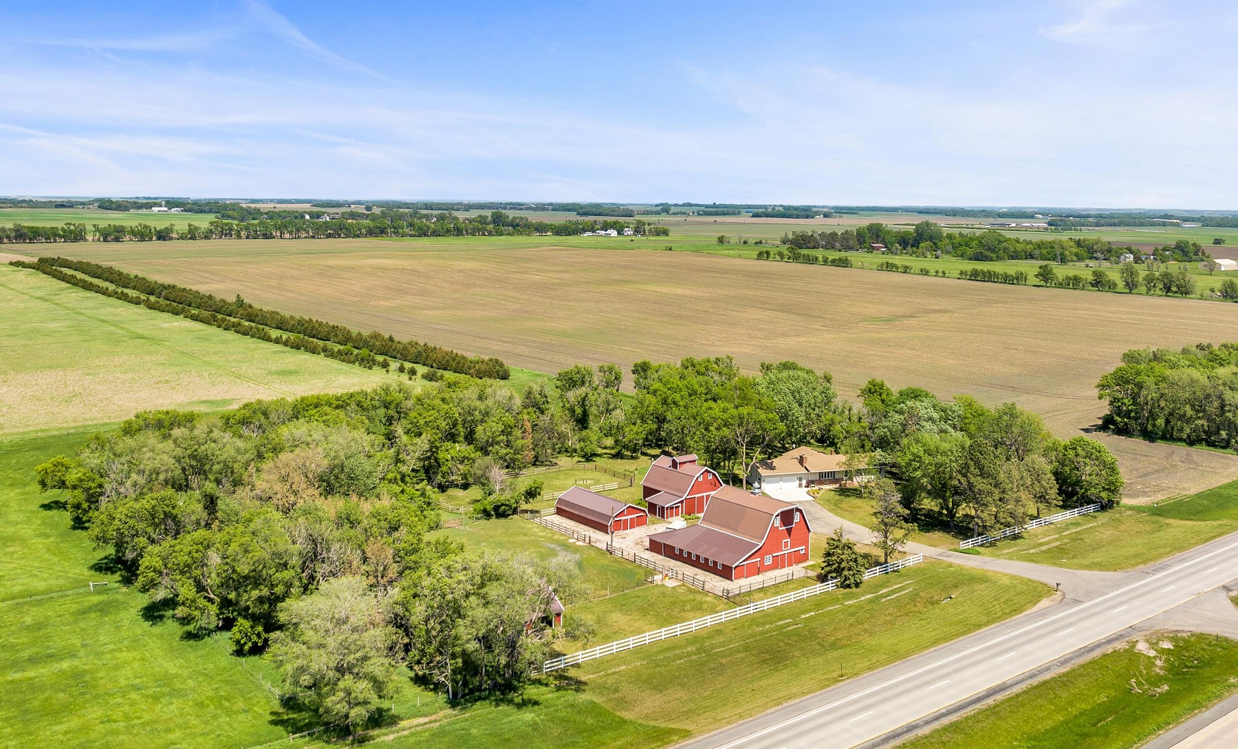 2214 US-14 Highway, Brookings, SD 57006