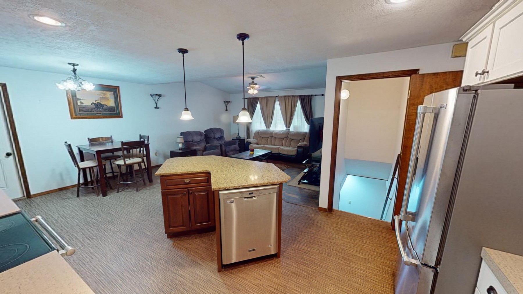 410 22nd Avenue S, Brookings, SD 57006