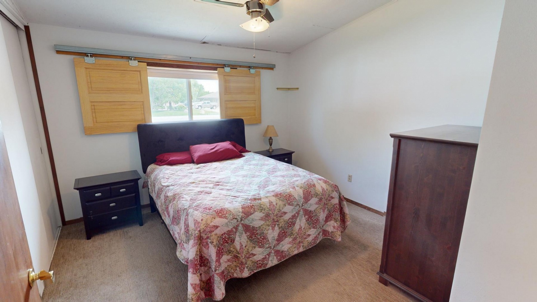 410 22nd Avenue S, Brookings, SD 57006