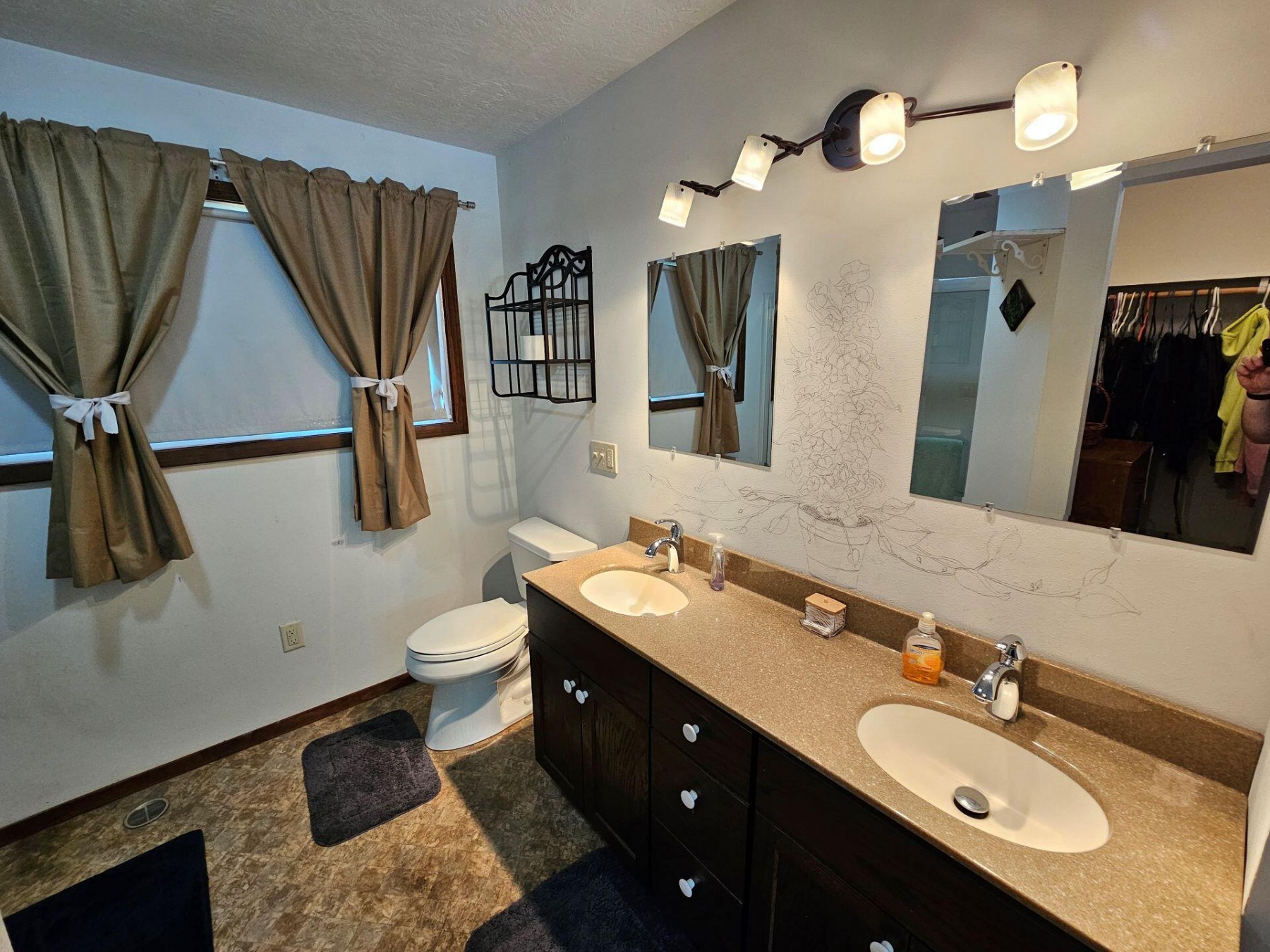 410 22nd Avenue S, Brookings, SD 57006