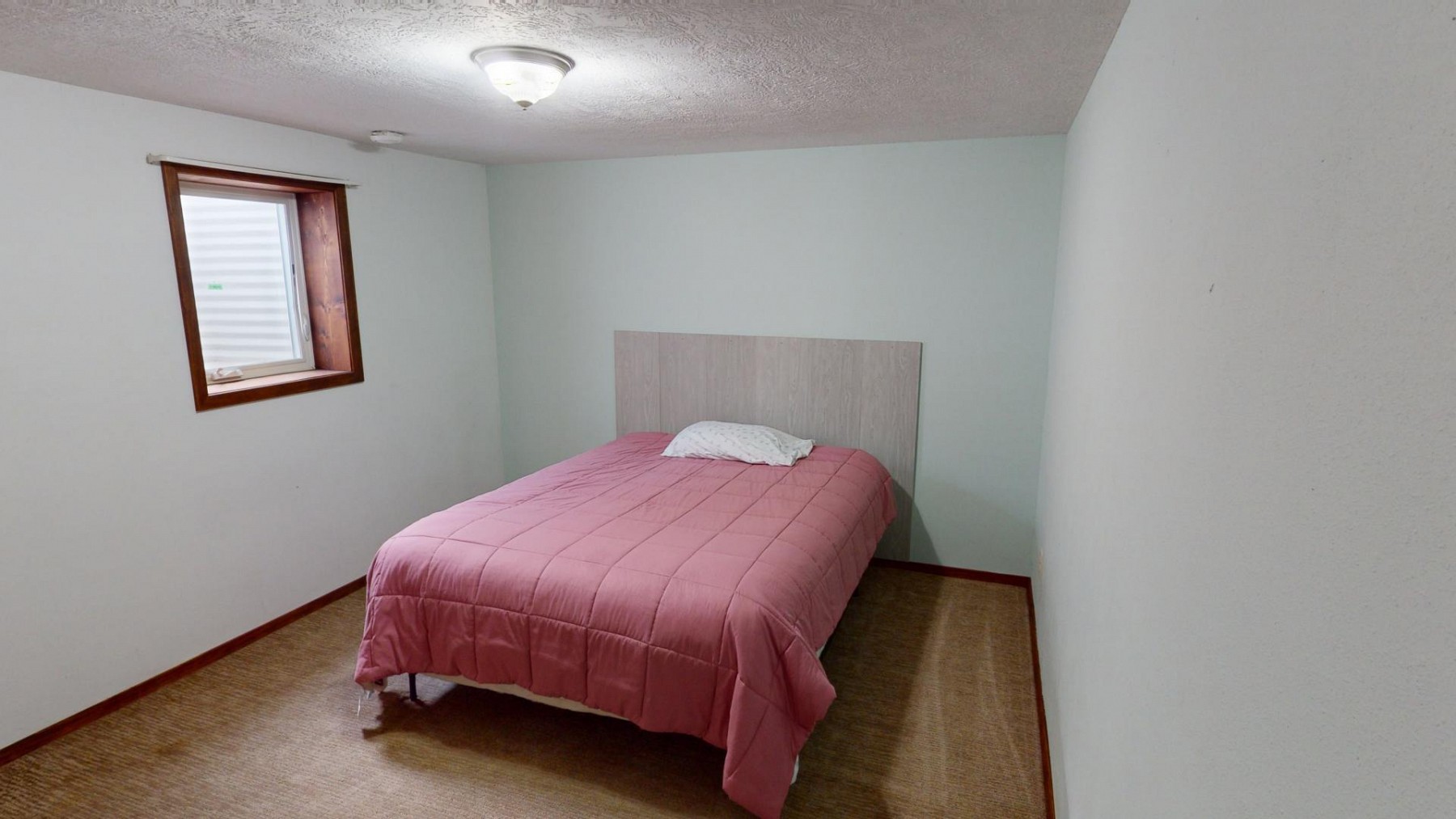 410 22nd Avenue S, Brookings, SD 57006