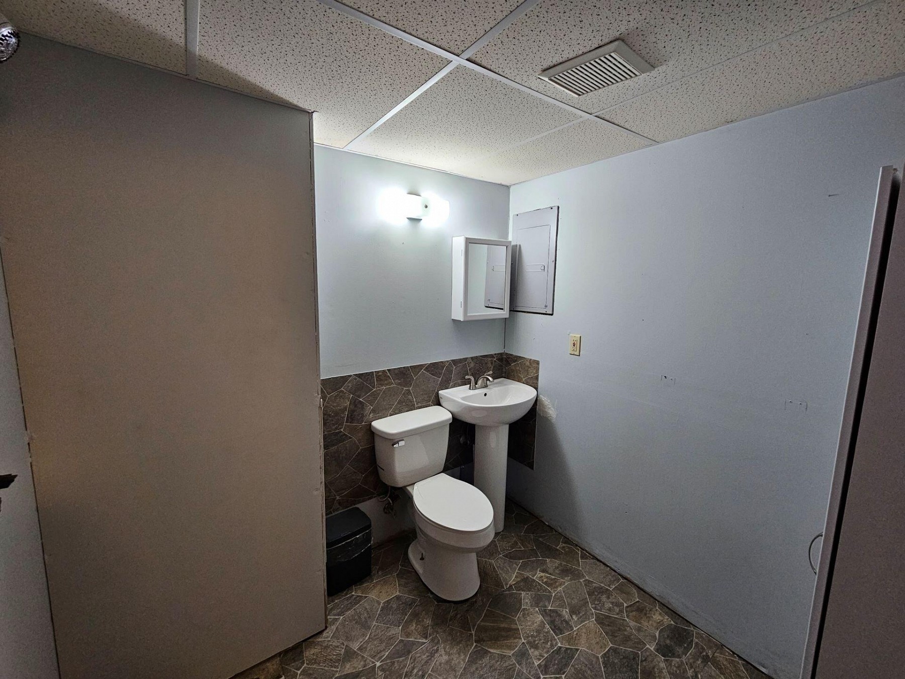 410 22nd Avenue S, Brookings, SD 57006