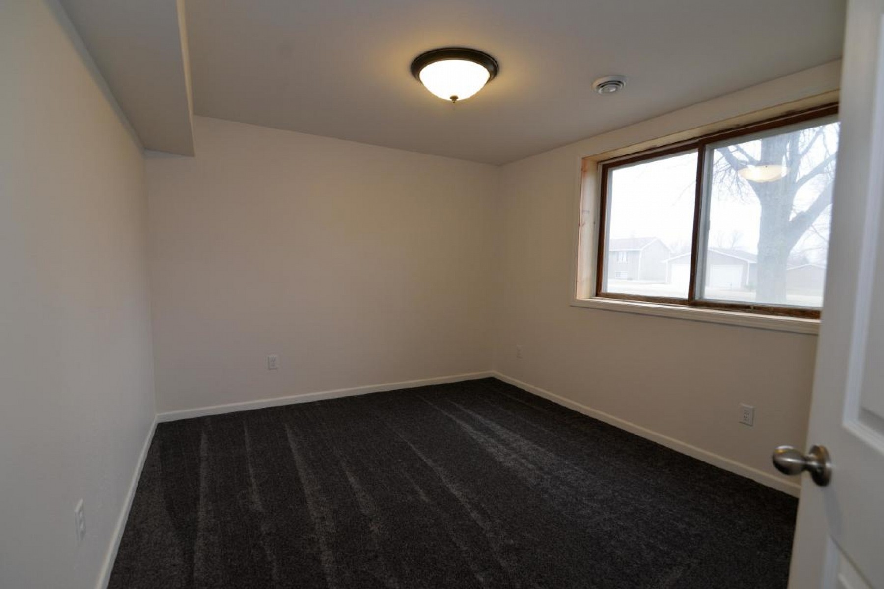 125 35th Street S, Brookings, SD 57006