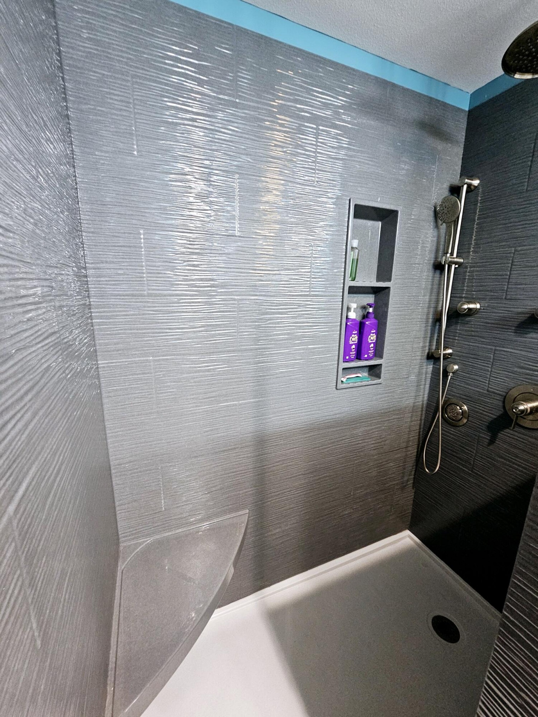 303 Washington Road, Volga, SD 57071