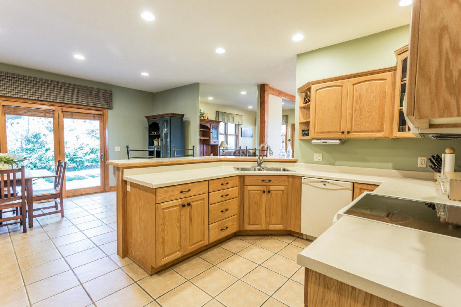 47135 203RD Street, Brookings, SD 57006