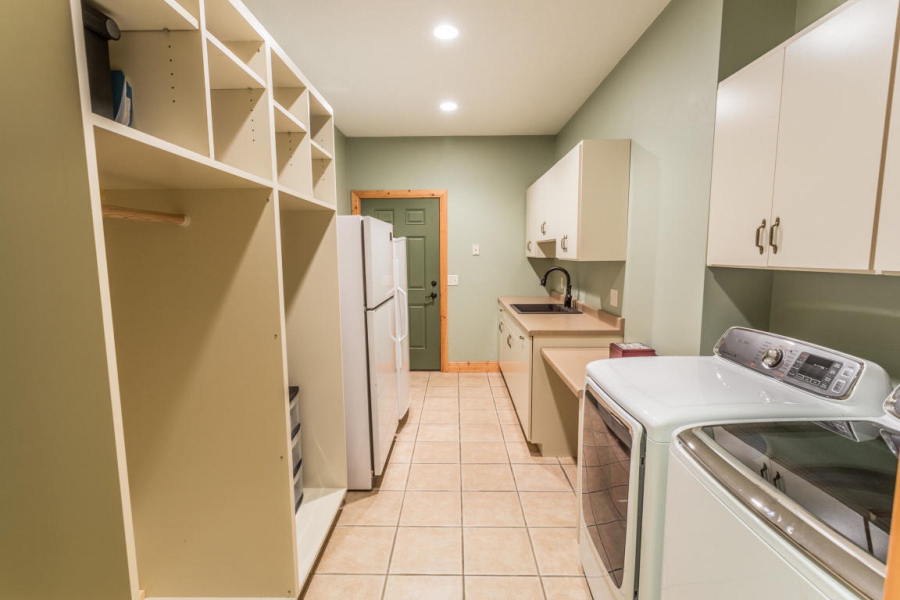 47135 203RD Street, Brookings, SD 57006