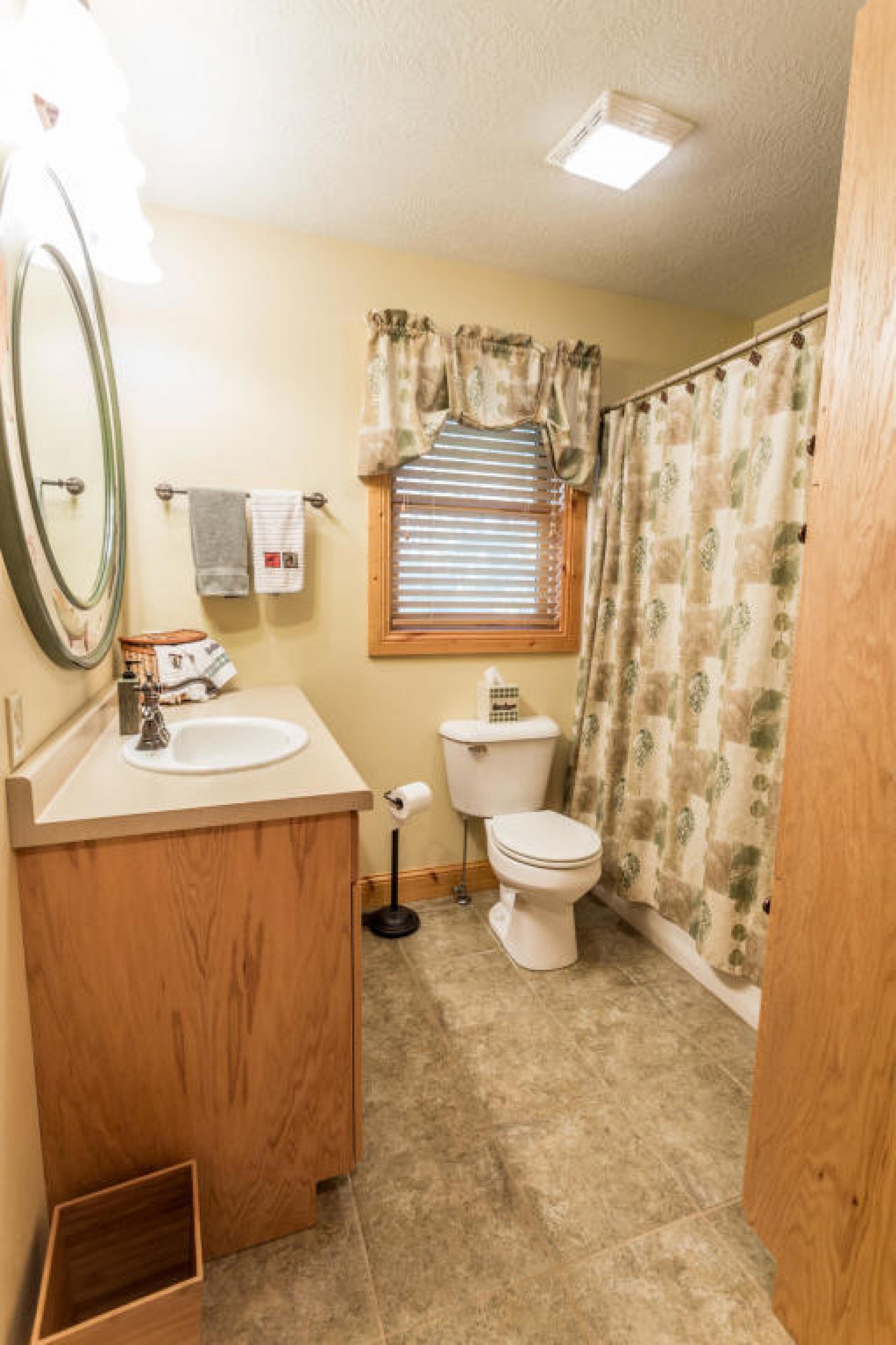 47135 203RD Street, Brookings, SD 57006