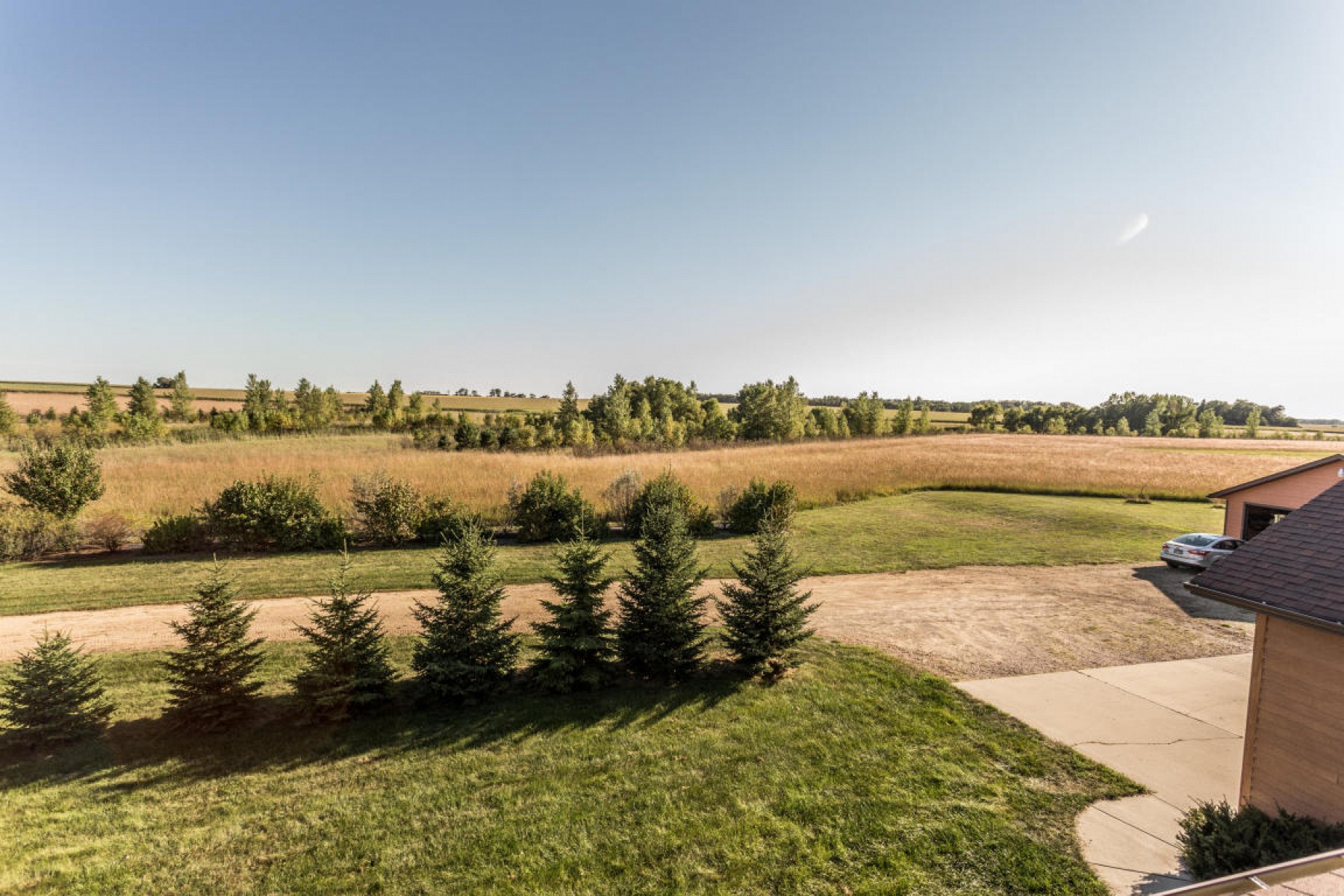 47135 203RD Street, Brookings, SD 57006