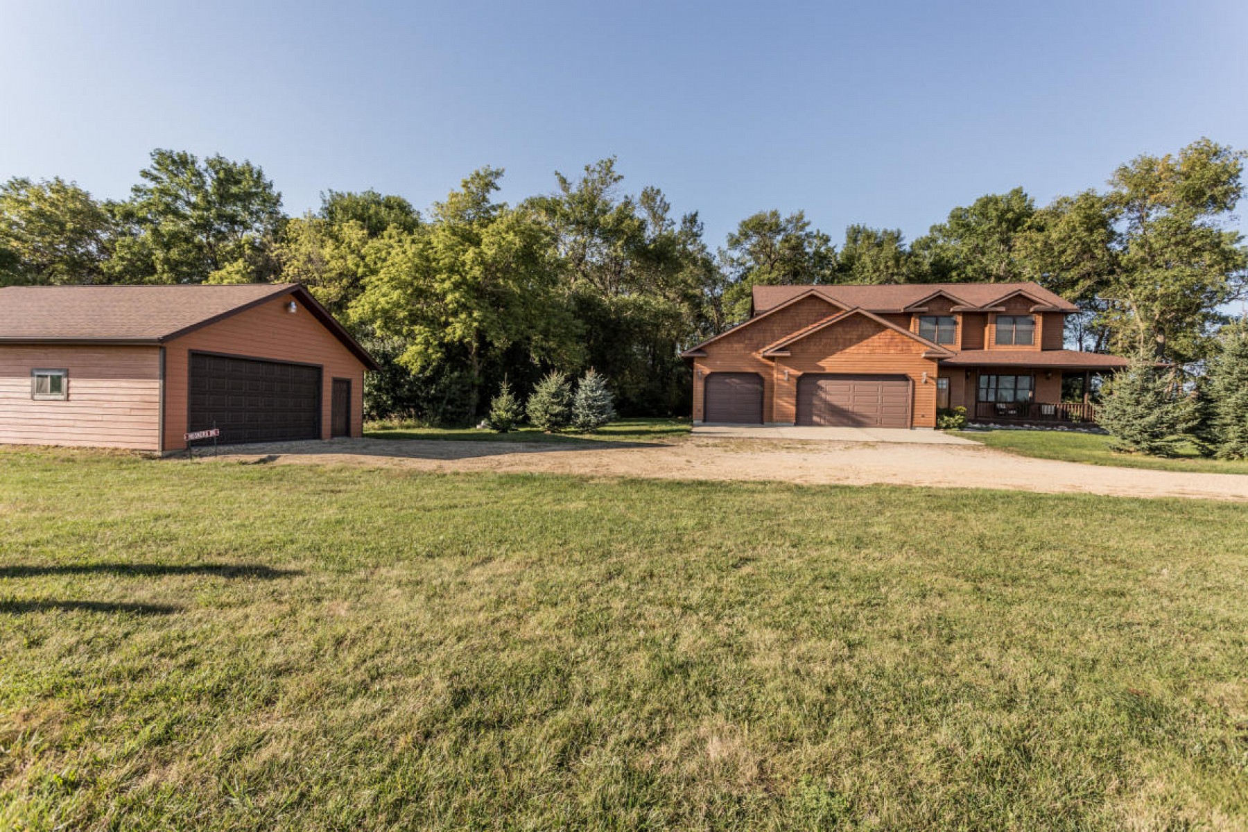 47135 203RD Street, Brookings, SD 57006