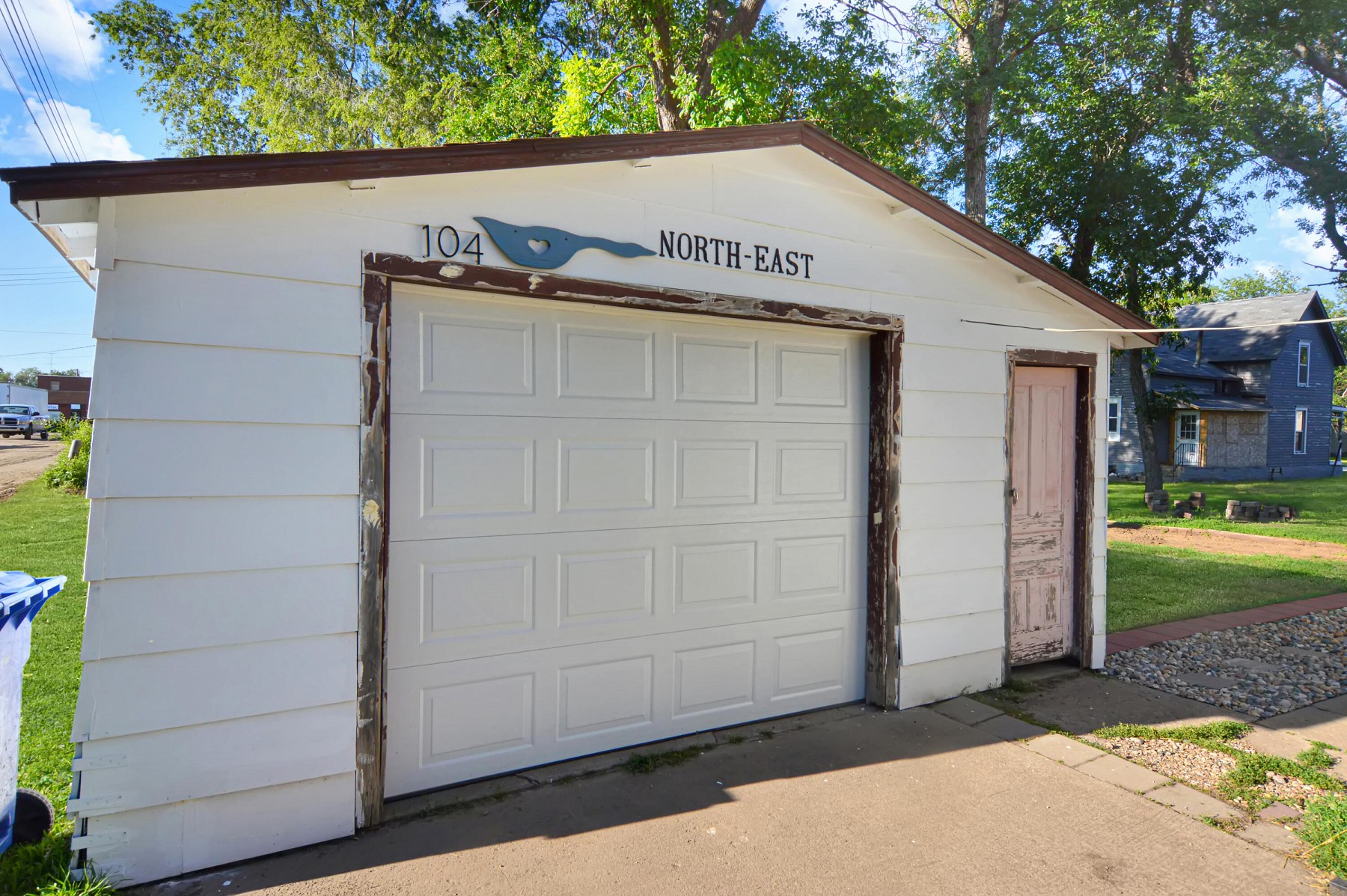 104 2nd Street NE, Lake Preston, SD 57249