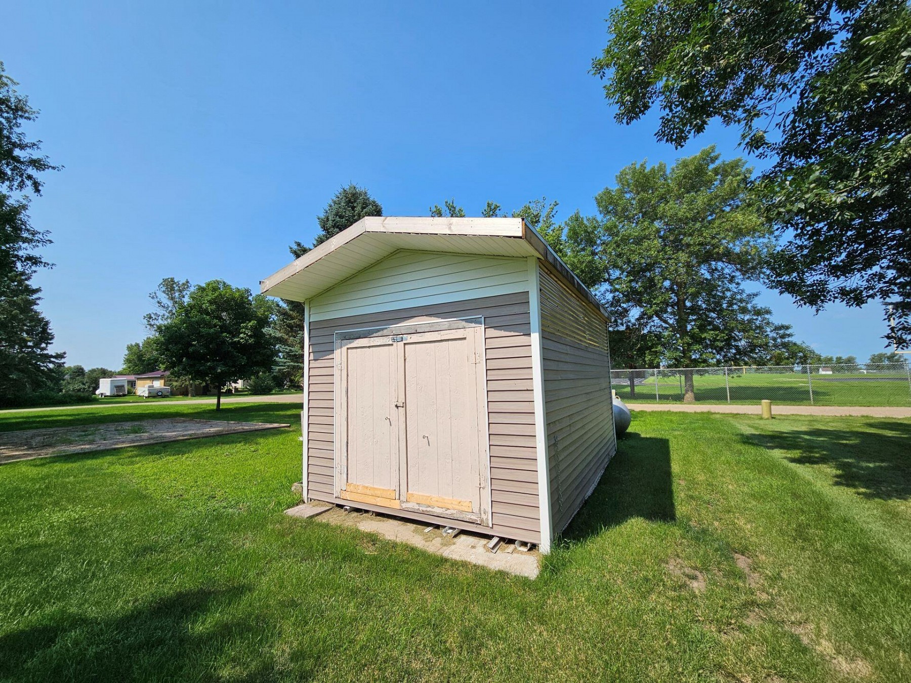 715 Elk Street S, Elkton, SD 57026