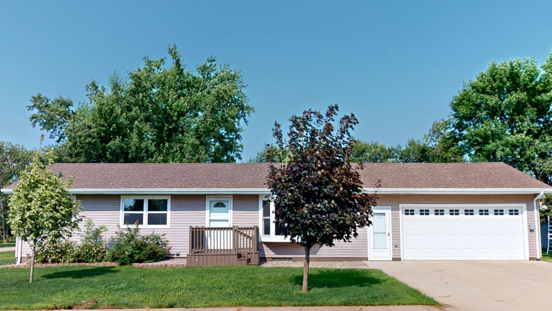 715 Elk Street S, Elkton, SD 57026