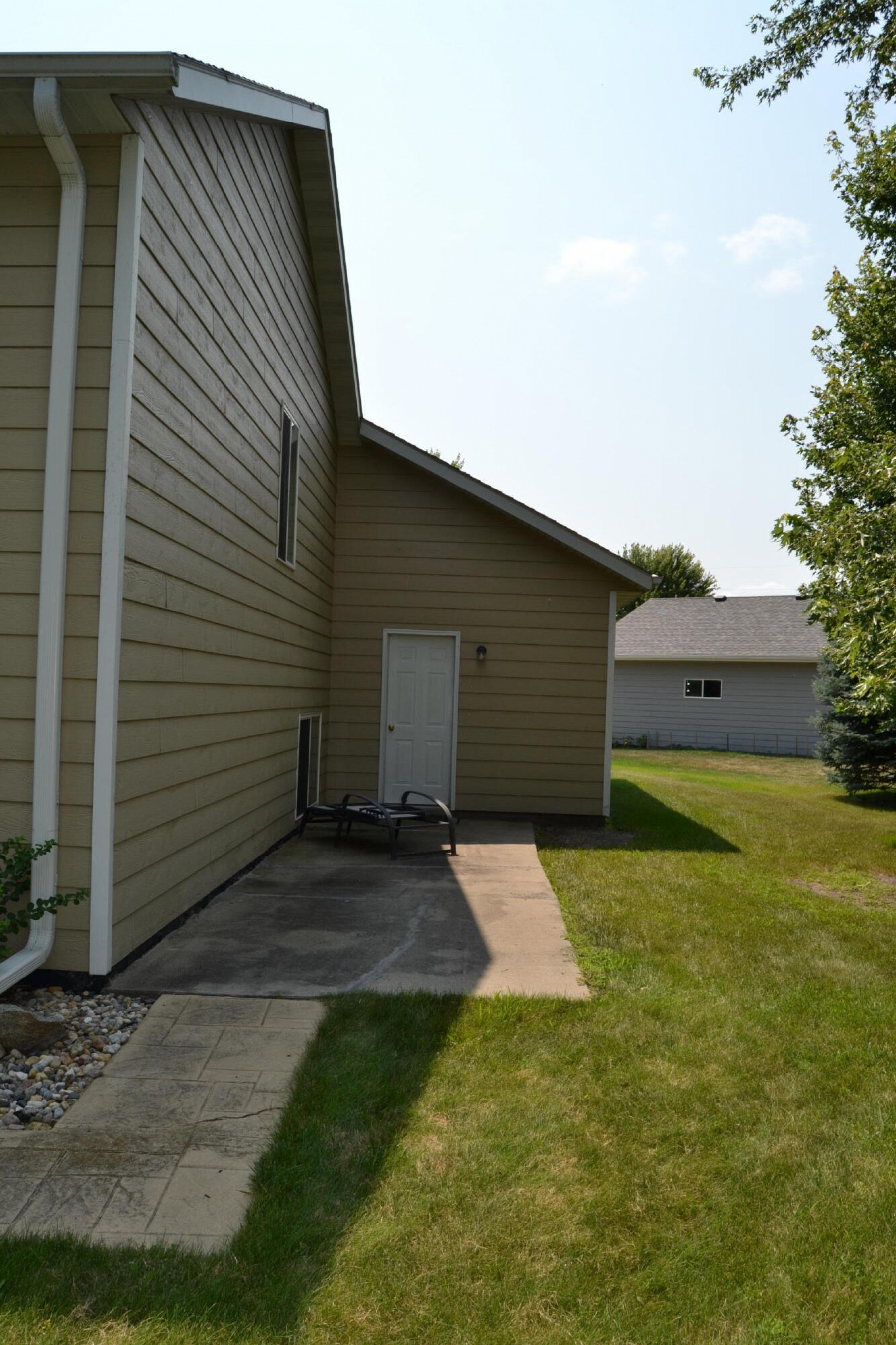 1023 16th Street S, Brookings, SD 57006