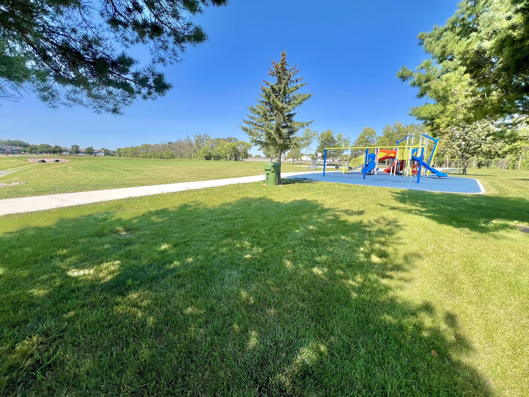 900 15th Street S, Brookings, SD 57006