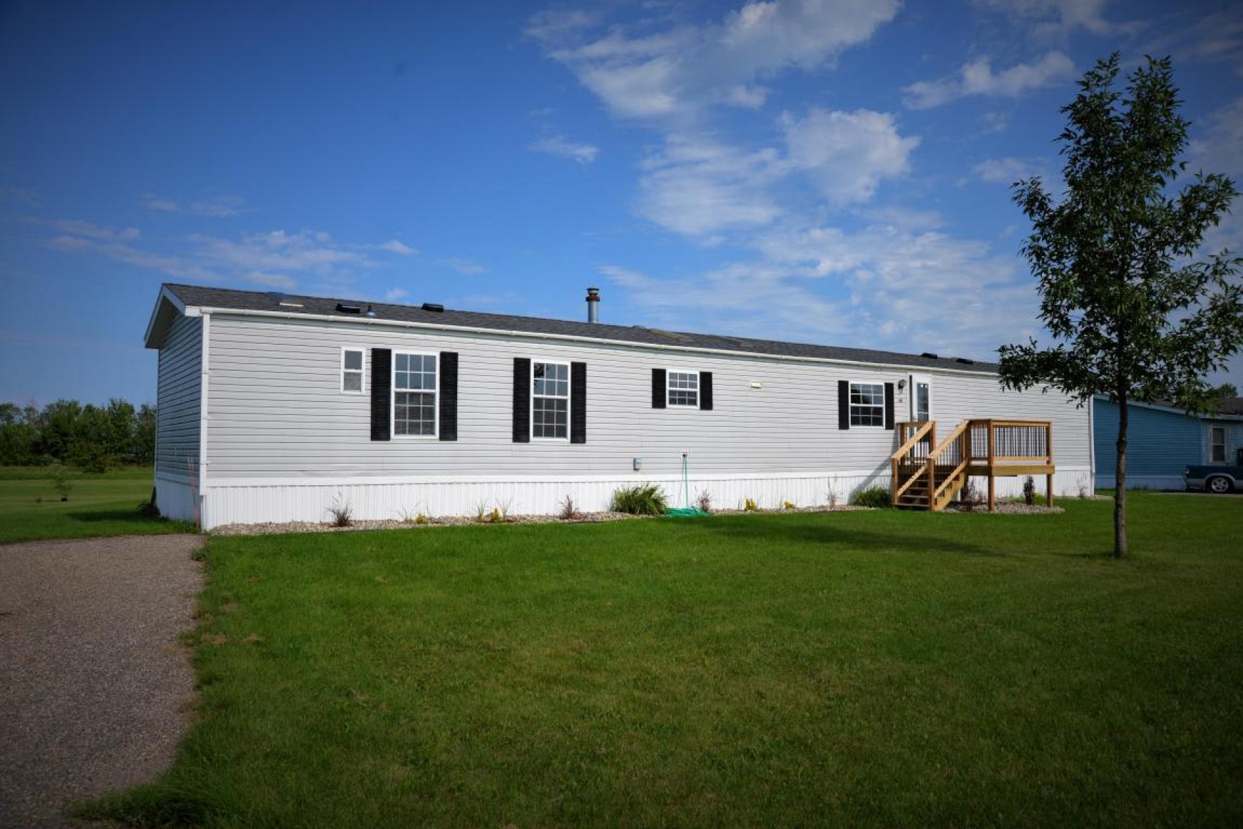 911 Tumbleweed Road, Brookings, SD 57006