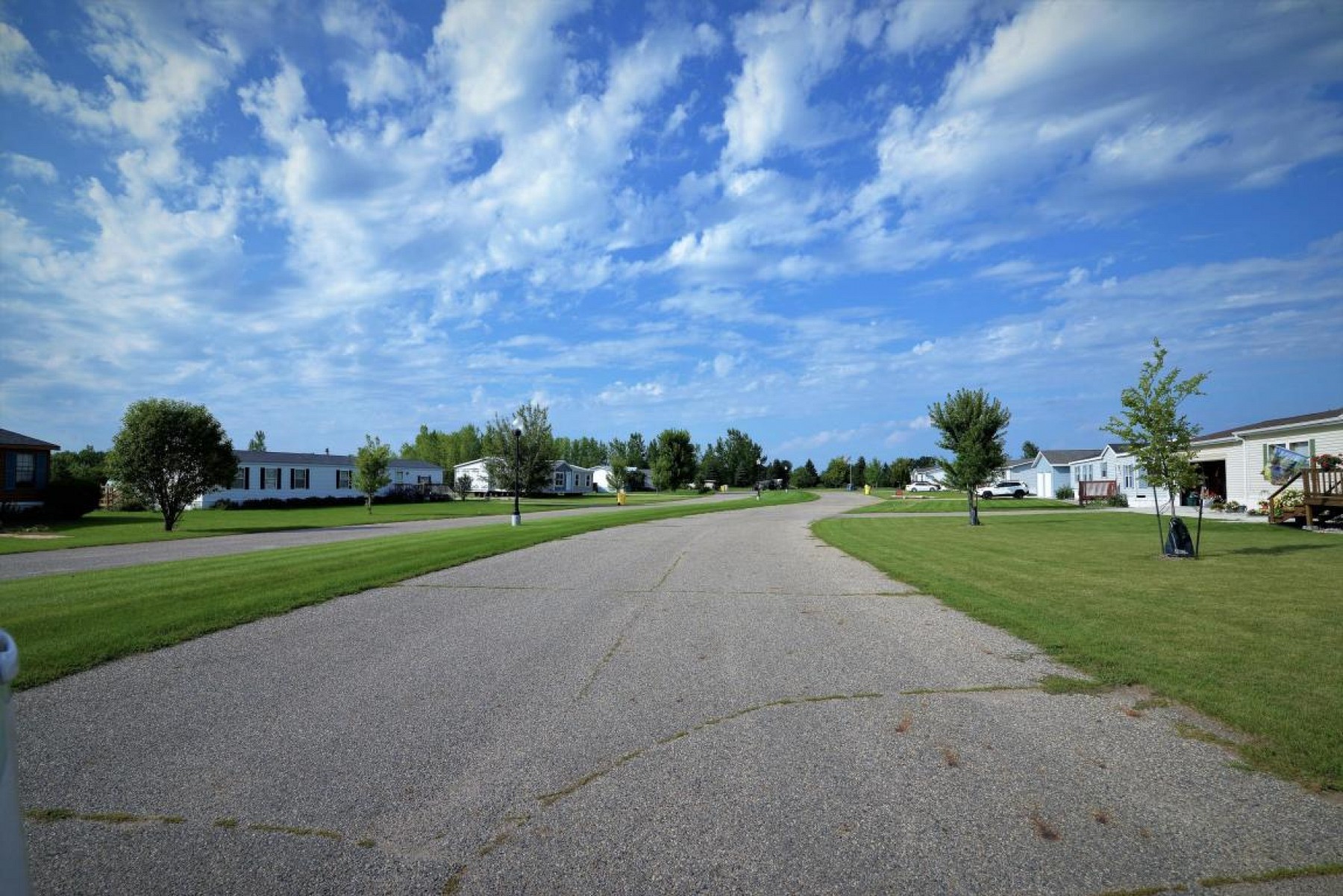 911 Tumbleweed Road, Brookings, SD 57006