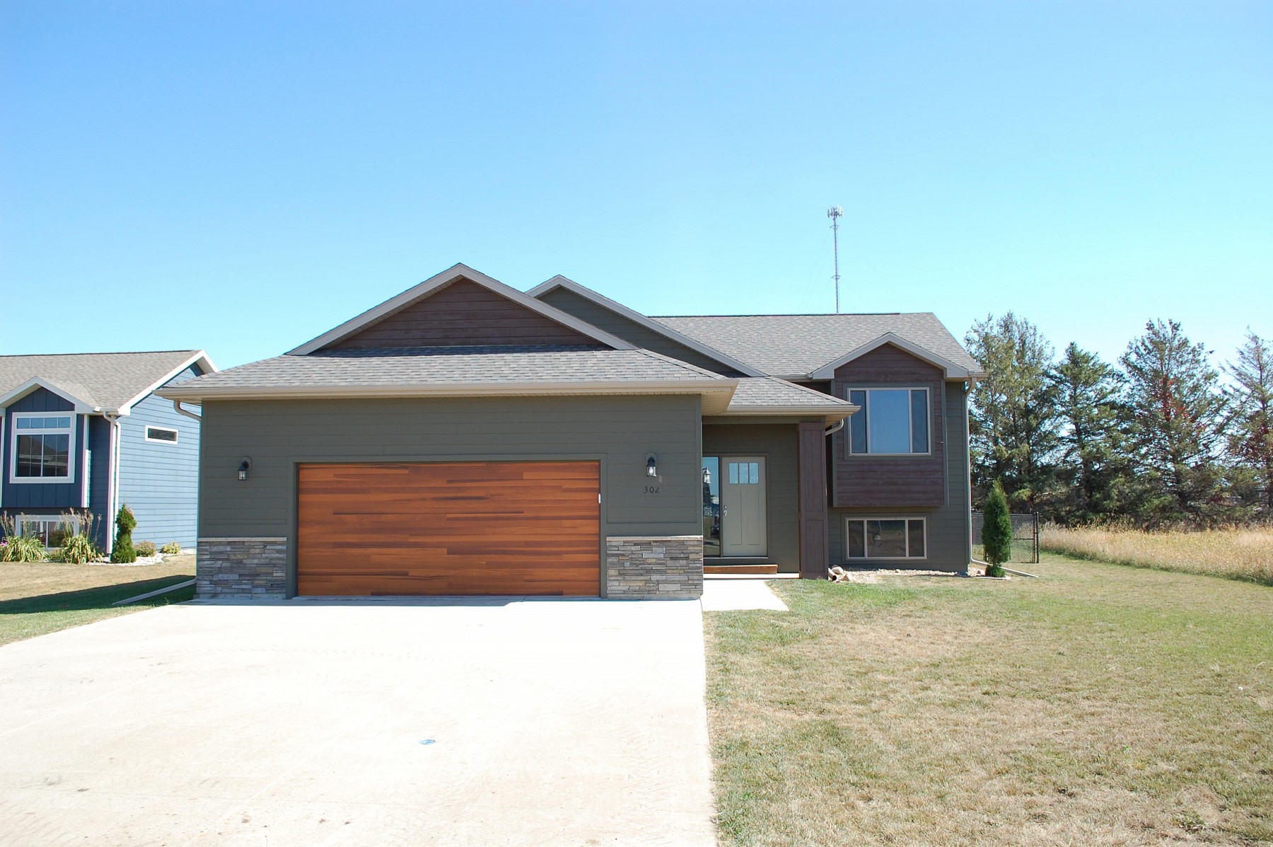 302 Audra Drive, Aurora, SD 57002