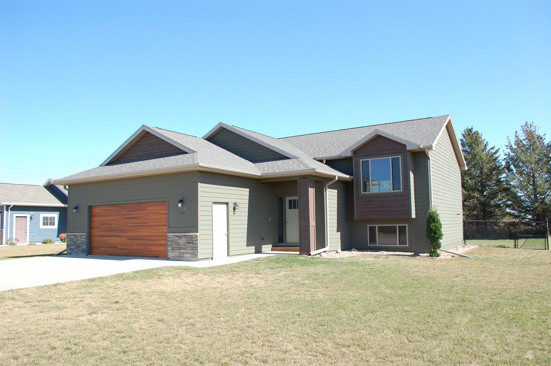 302 Audra Drive, Aurora, SD 57002